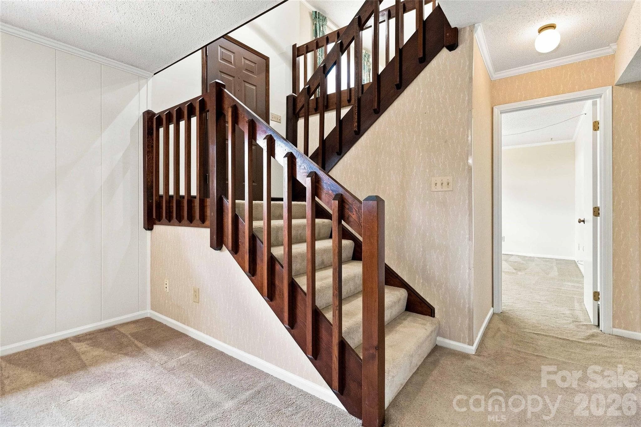 Single Family Residence at 5000 Cedar Forest Drive, Charlotte, photo 5 of 40