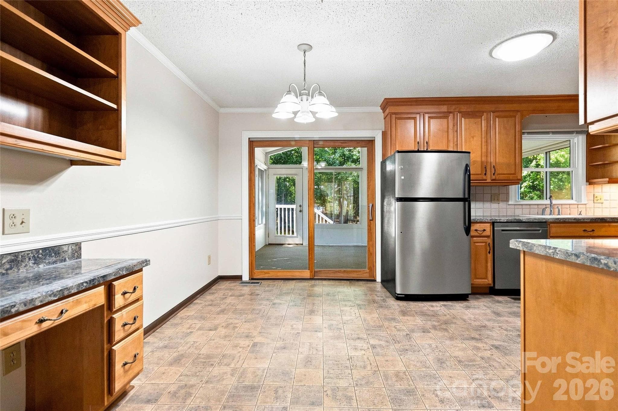 Single Family Residence at 5000 Cedar Forest Drive, Charlotte, photo 8 of 40