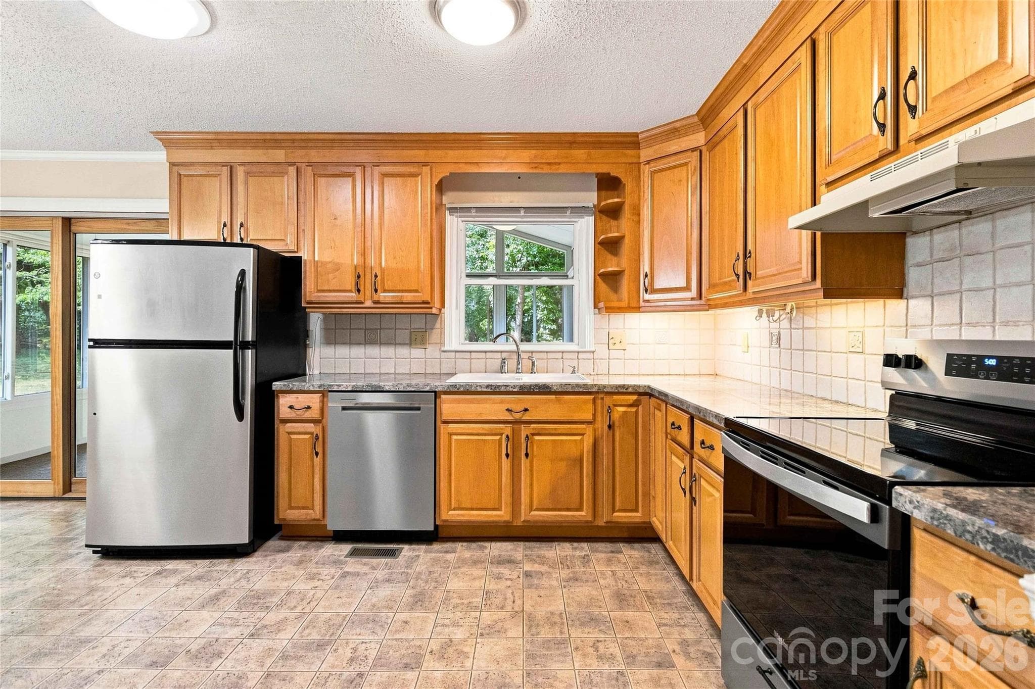 Single Family Residence at 5000 Cedar Forest Drive, Charlotte, photo 14 of 40