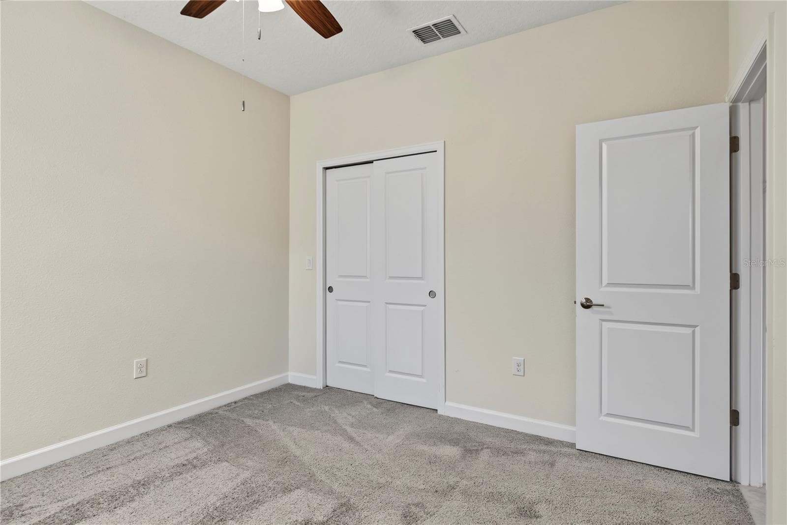 Single Family Residence at 261 TAFT DR, DAVENPORT, photo 14 of 59