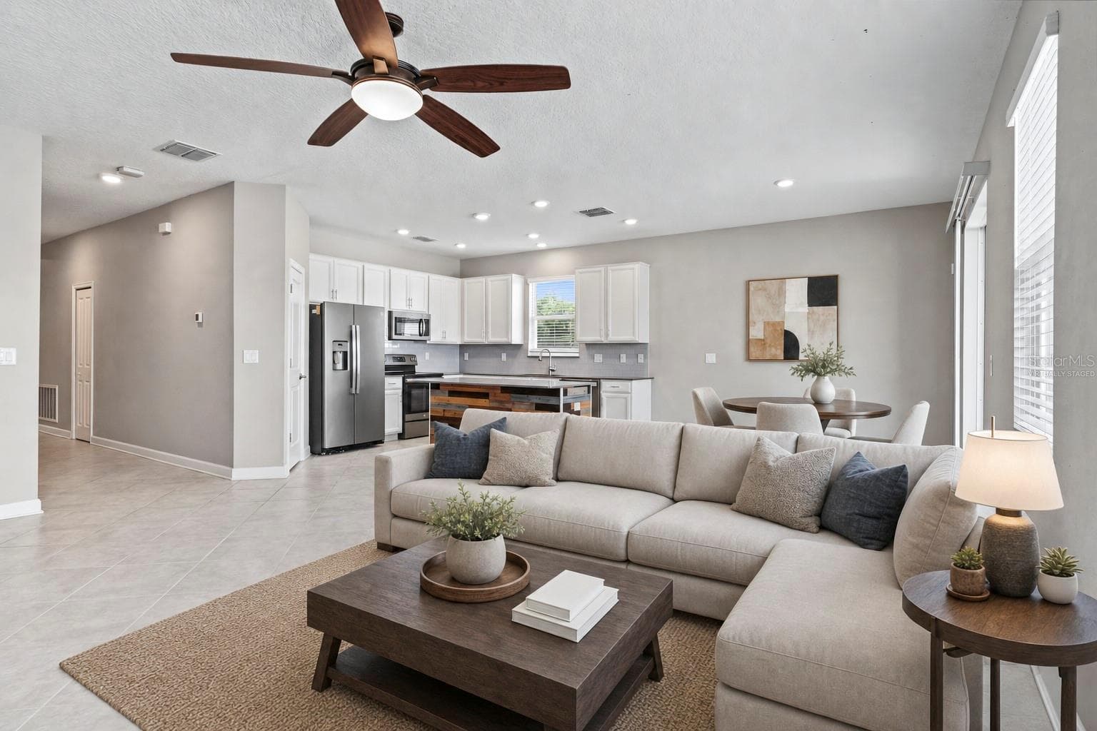 Virtually Staged - 261 TAFT DR, DAVENPORT