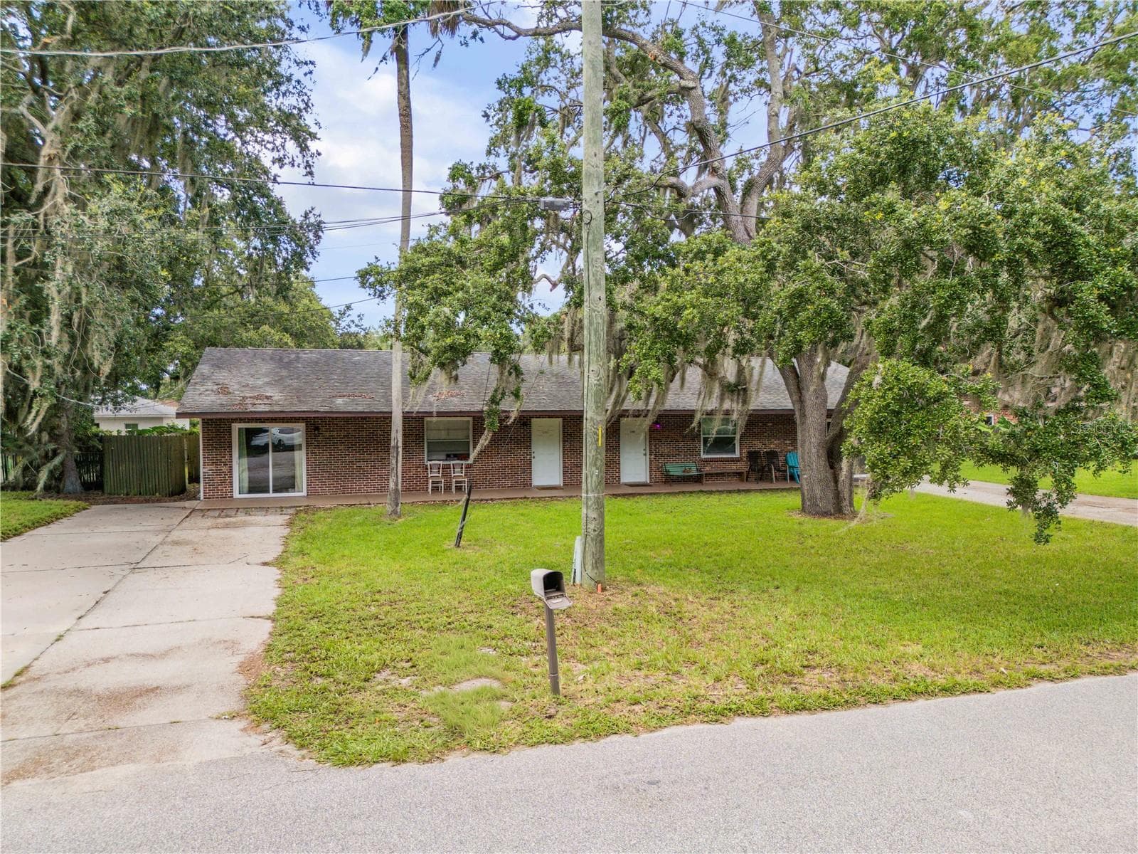 Half Duplex at 1205 16TH ST, EDGEWATER, photo 10 of 32