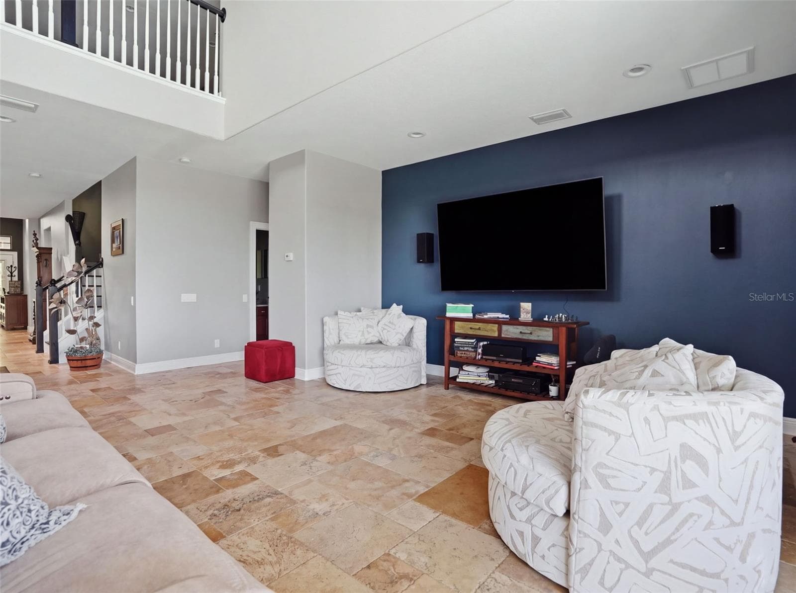 Single Family Residence at 2707 LAKEBREEZE LN S, CLEARWATER, photo 8 of 72