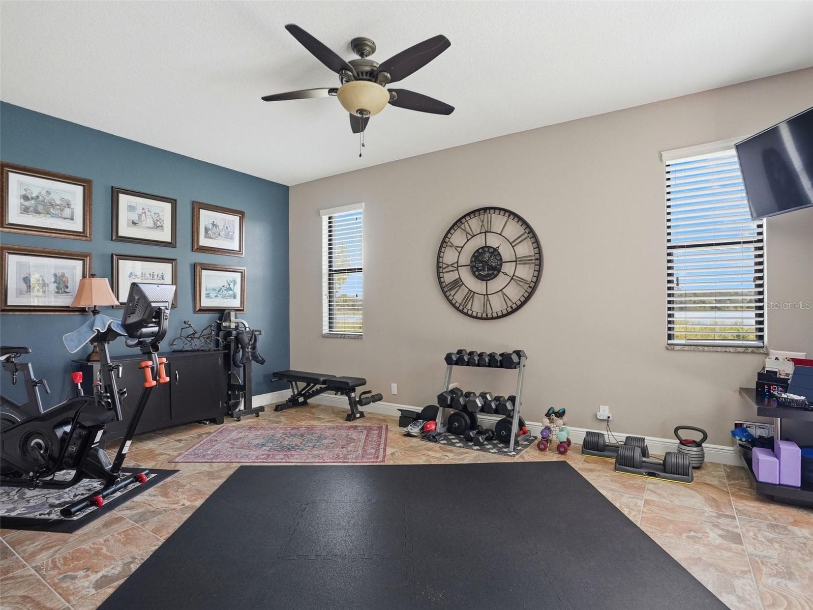 Single Family Residence at 2707 LAKEBREEZE LN S, CLEARWATER, photo 22 of 72