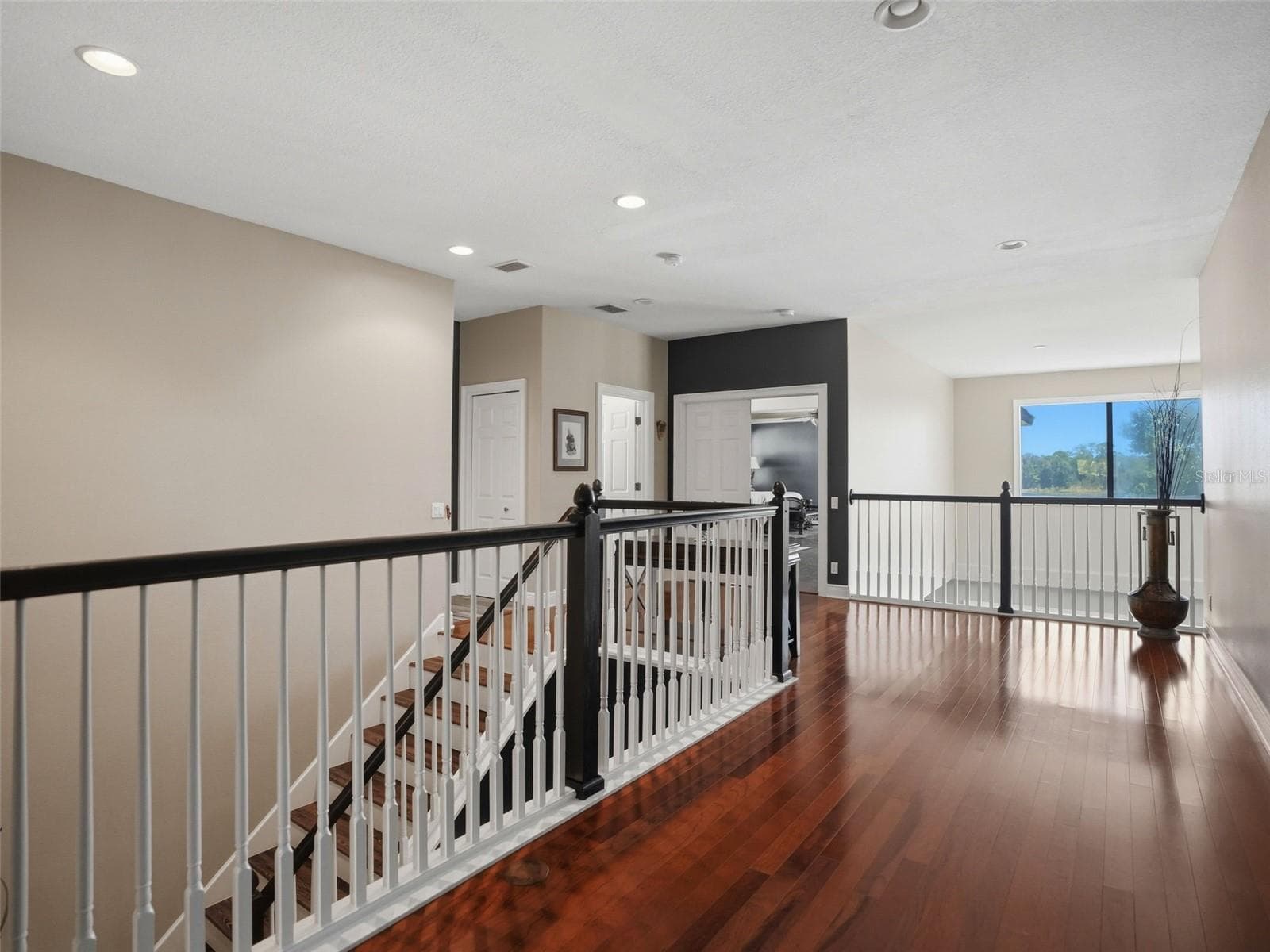 Single Family Residence at 2707 LAKEBREEZE LN S, CLEARWATER, photo 32 of 72
