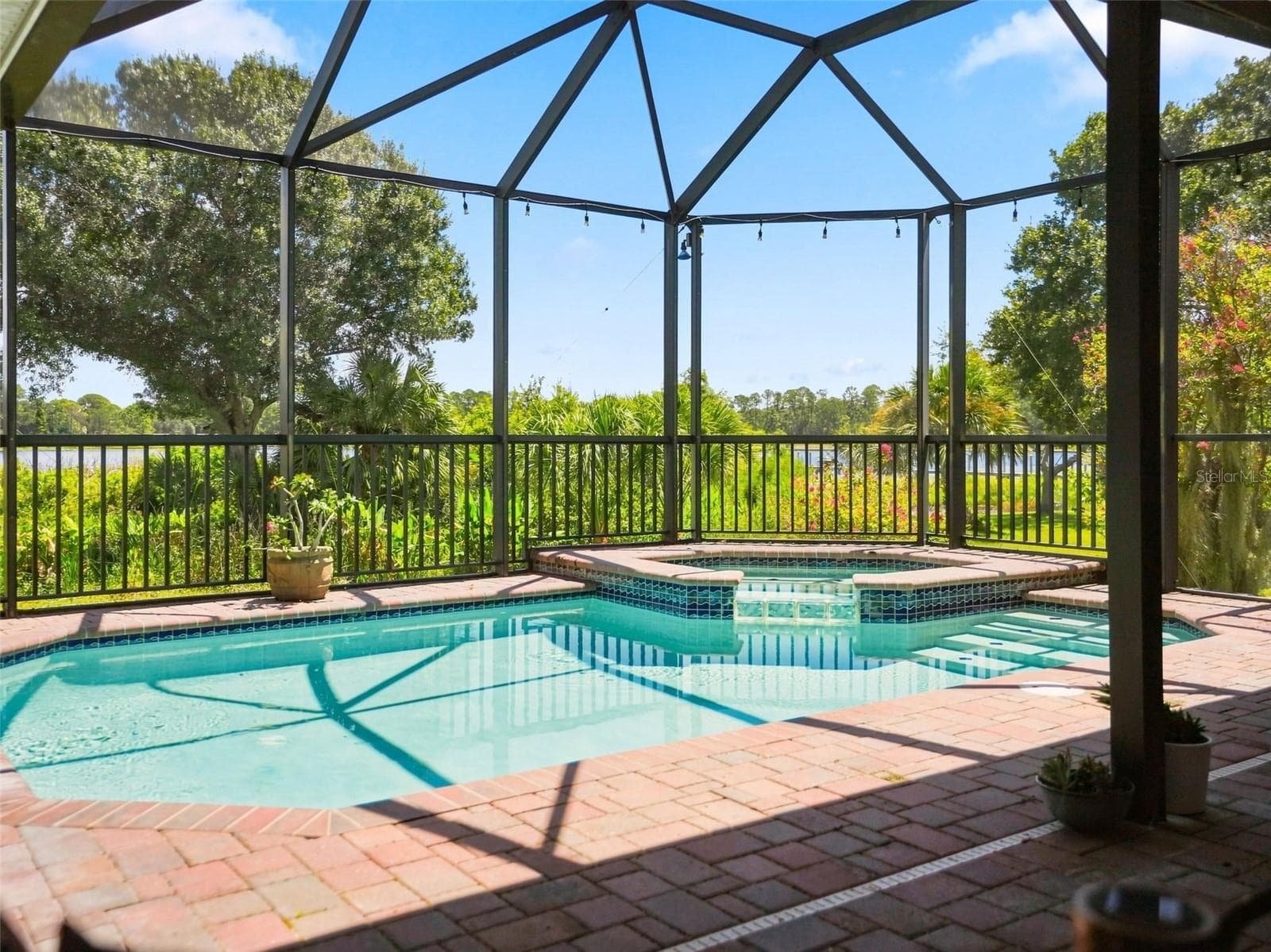 Single Family Residence at 2707 LAKEBREEZE LN S, CLEARWATER, photo 53 of 72