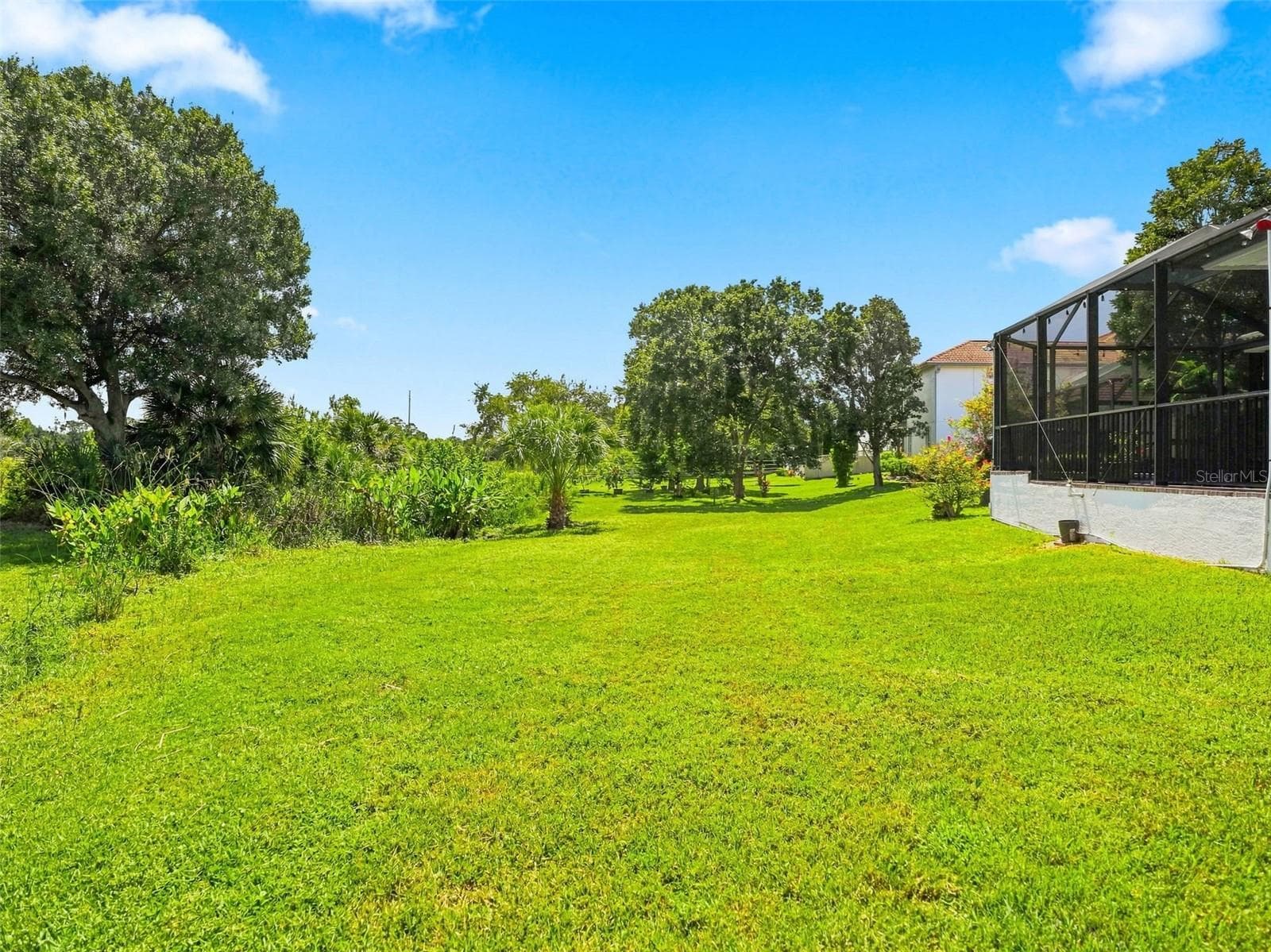Single Family Residence at 2707 LAKEBREEZE LN S, CLEARWATER, photo 61 of 72