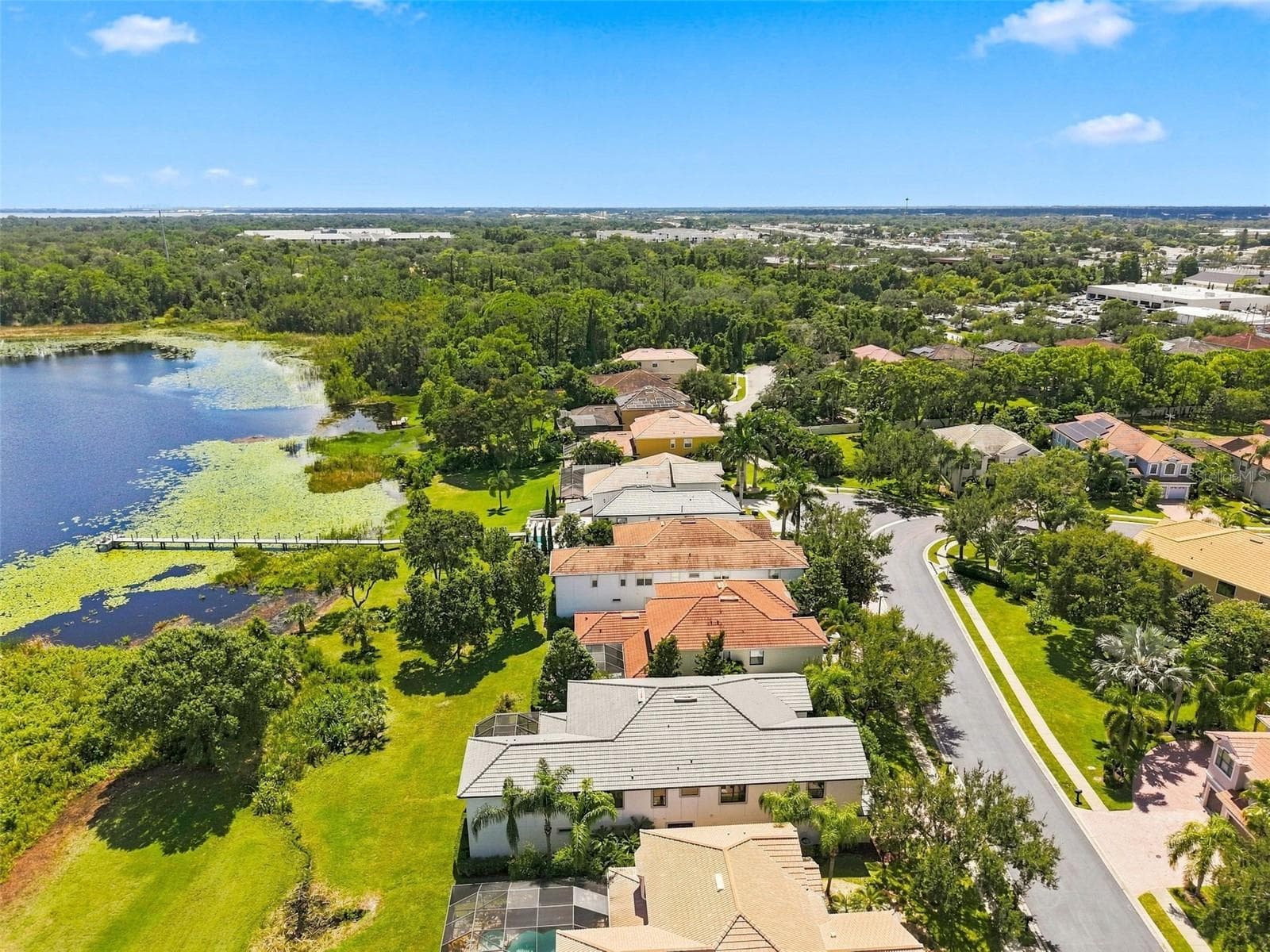 Single Family Residence at 2707 LAKEBREEZE LN S, CLEARWATER, photo 64 of 72