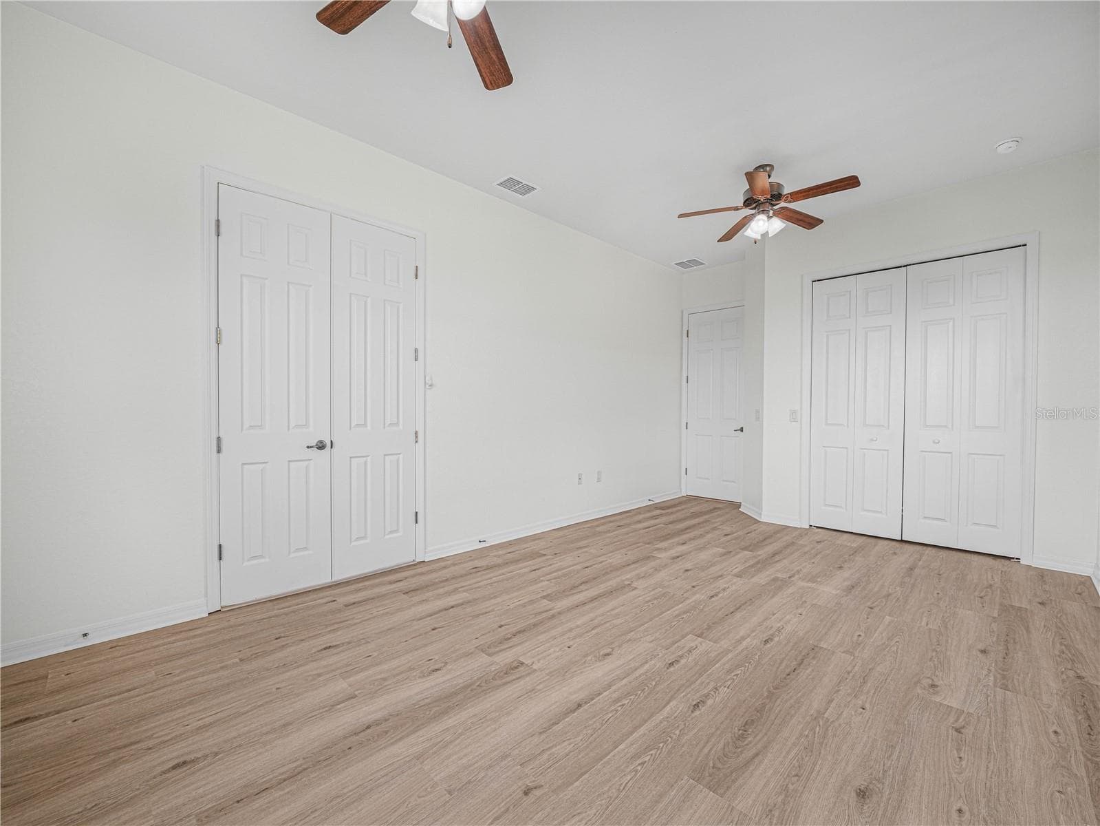 2nd Primary Suite Bedroom - 6136 PEBBLE BEACH BLVD, WINTER HAVEN