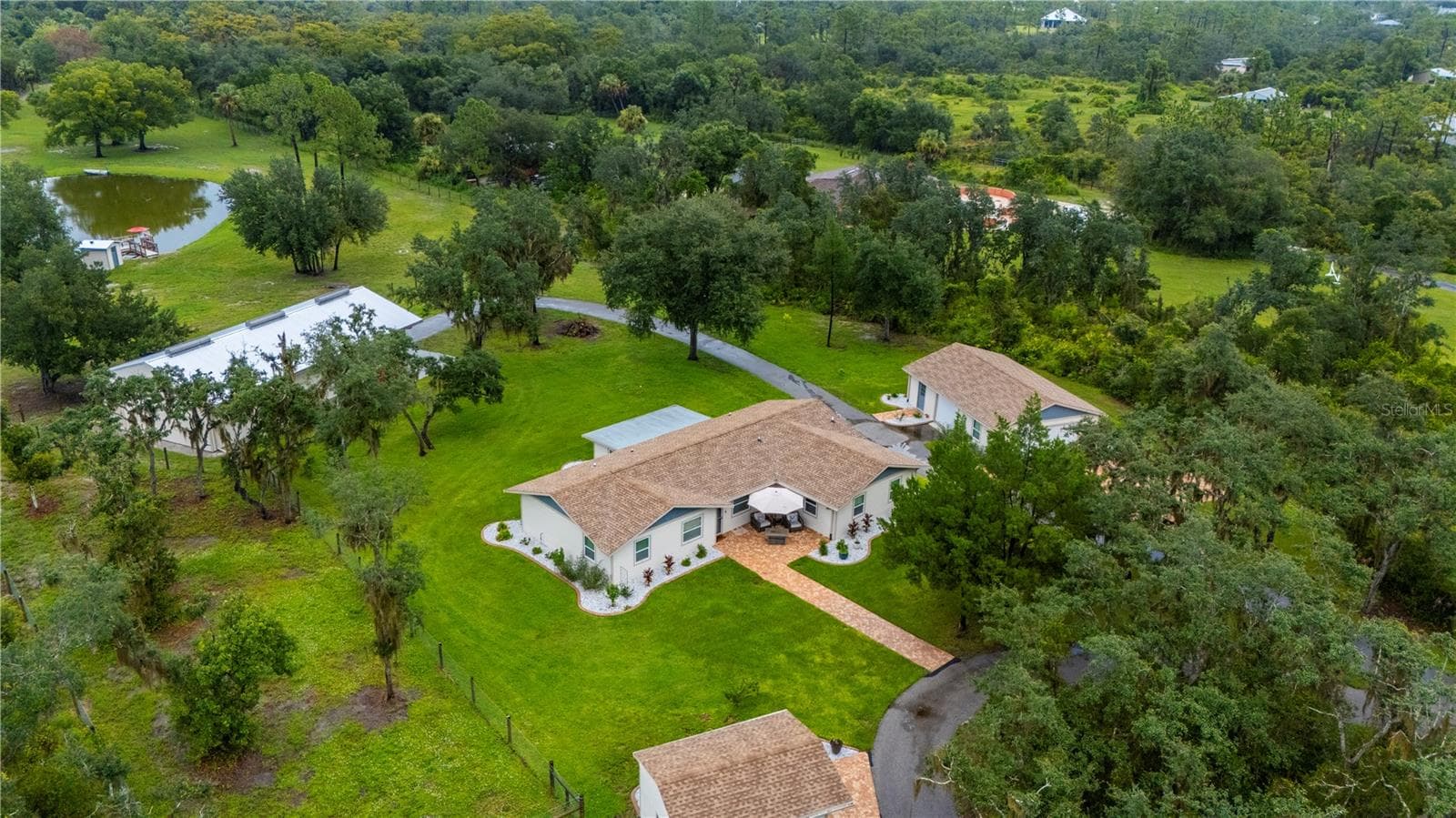 15500 WATER OAK CT