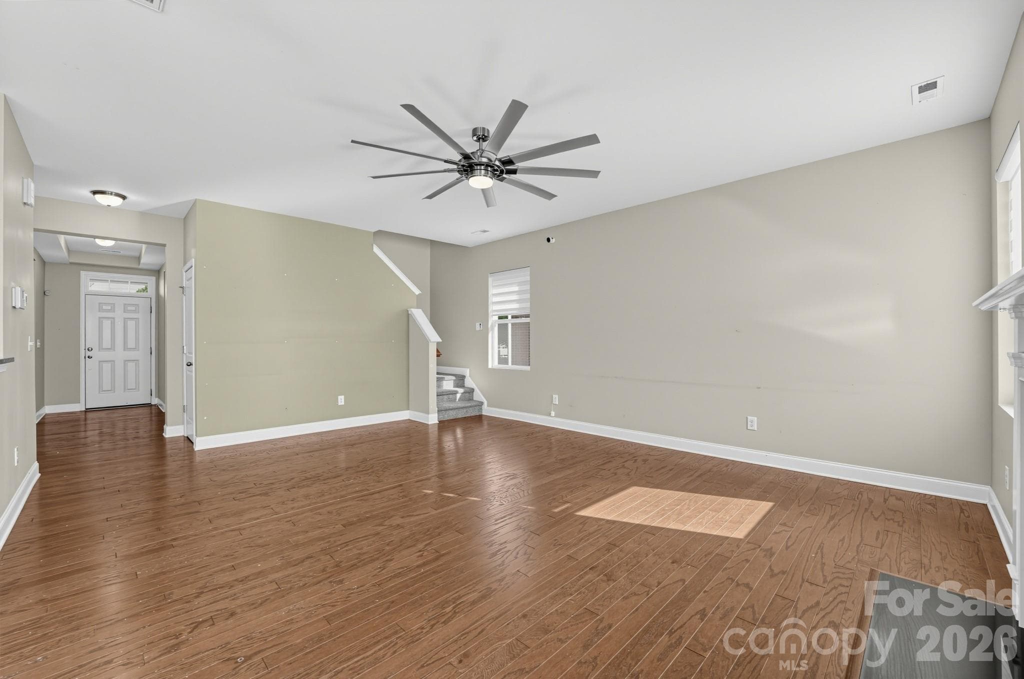 Single Family Residence at 284 Oakbourne Lane, Rock Hill, photo 4 of 26