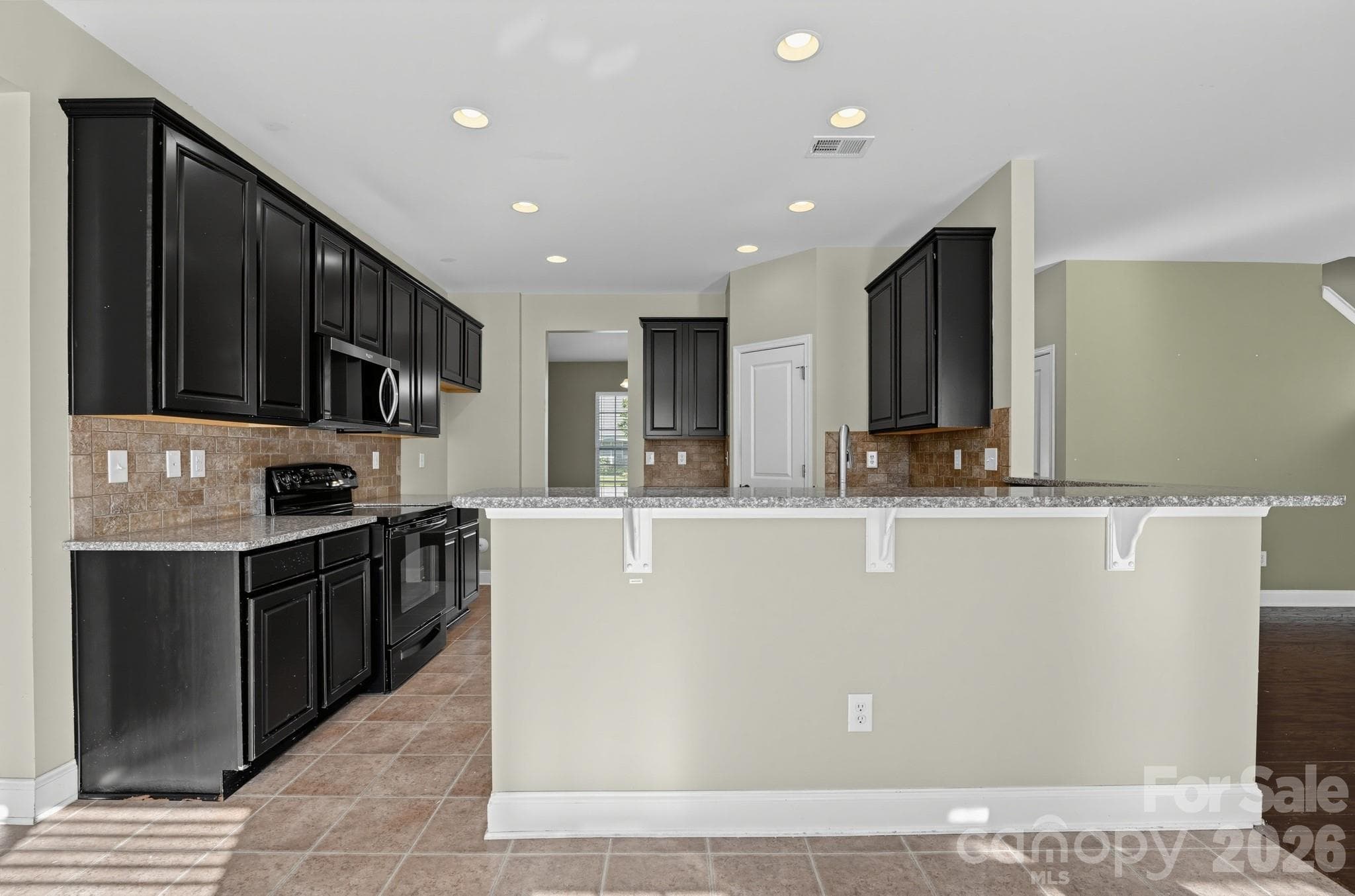 Single Family Residence at 284 Oakbourne Lane, Rock Hill, photo 10 of 26