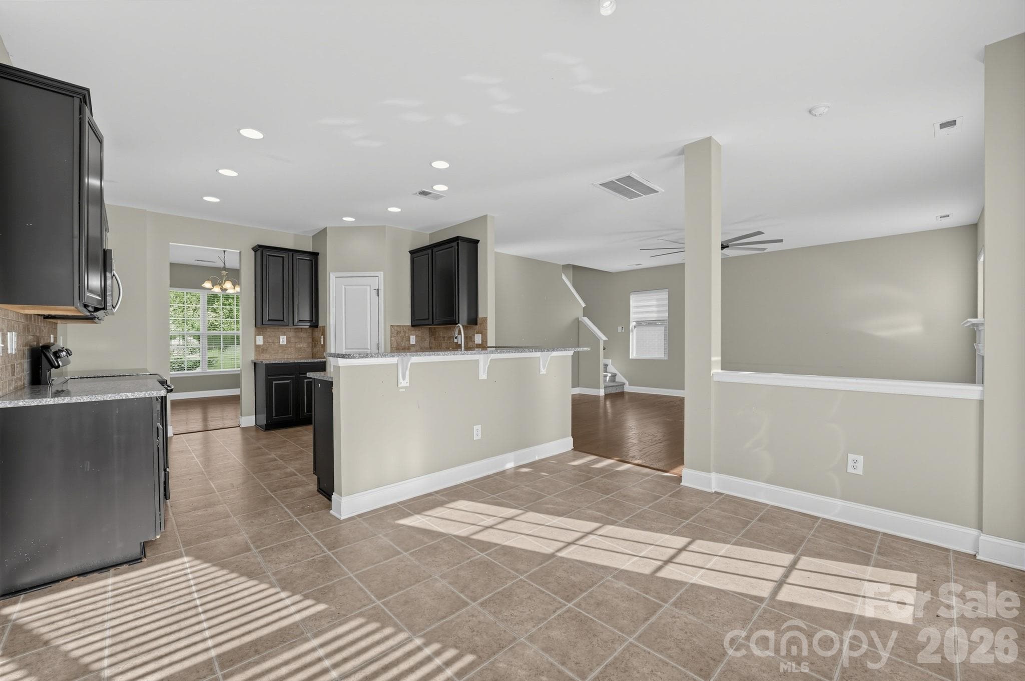 Single Family Residence at 284 Oakbourne Lane, Rock Hill, photo 11 of 26
