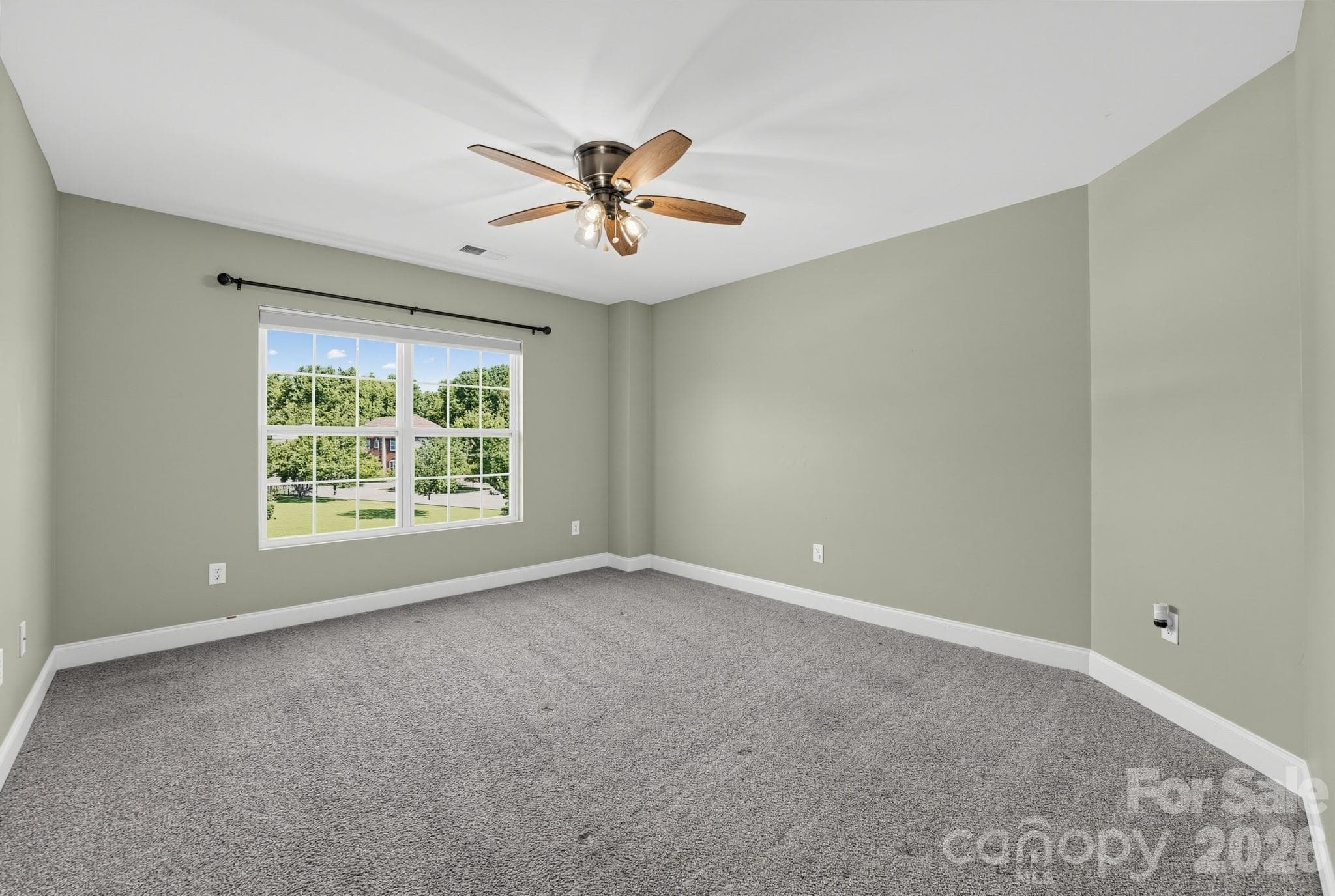 Single Family Residence at 284 Oakbourne Lane, Rock Hill, photo 22 of 26
