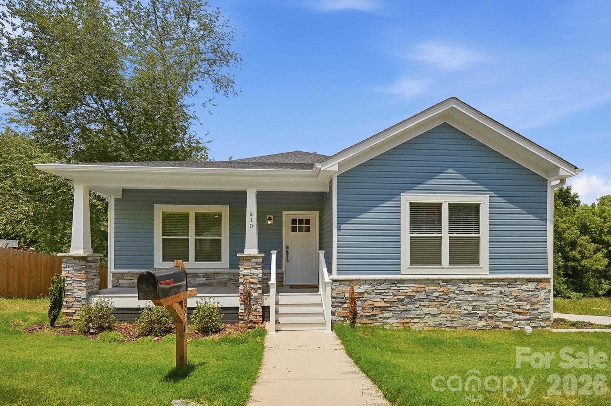 Single Family Residence at Kannapolis, photo 4 of 55