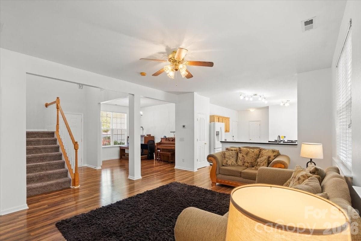 Single Family Residence at Charlotte, photo 20 of 83