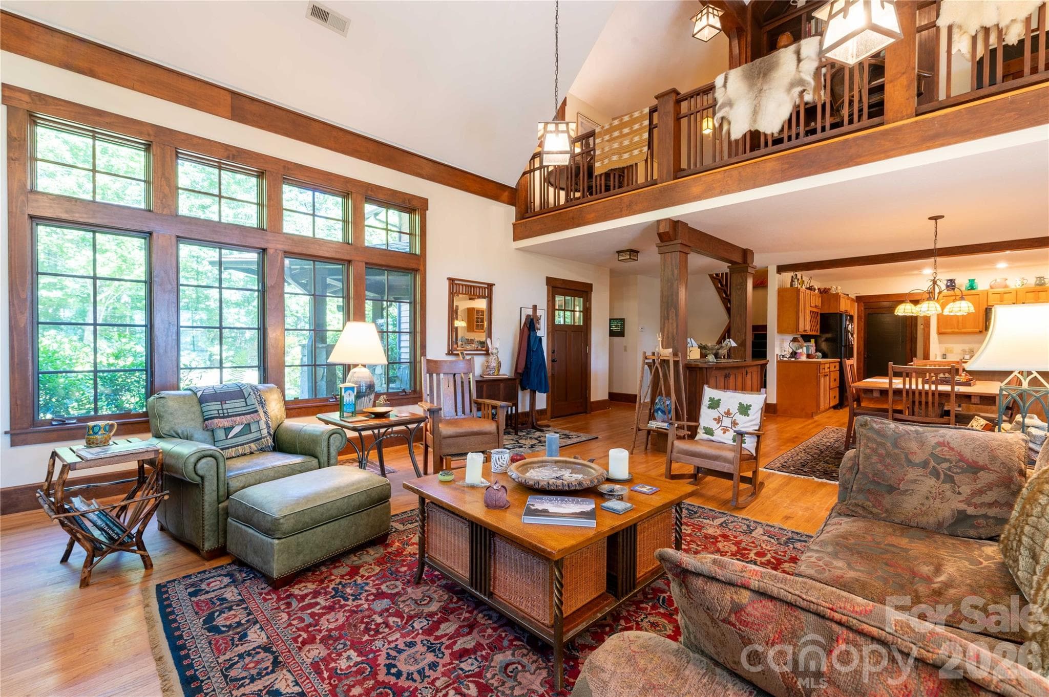 Single Family Residence at 86 Forest Ridge Road E, Burnsville, photo 7 of 48