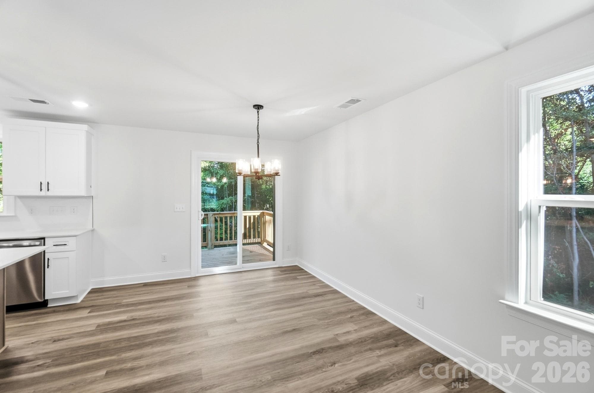 Single Family Residence at 1074 Mountain Crest Drive, Kings Mountain, photo 21 of 45