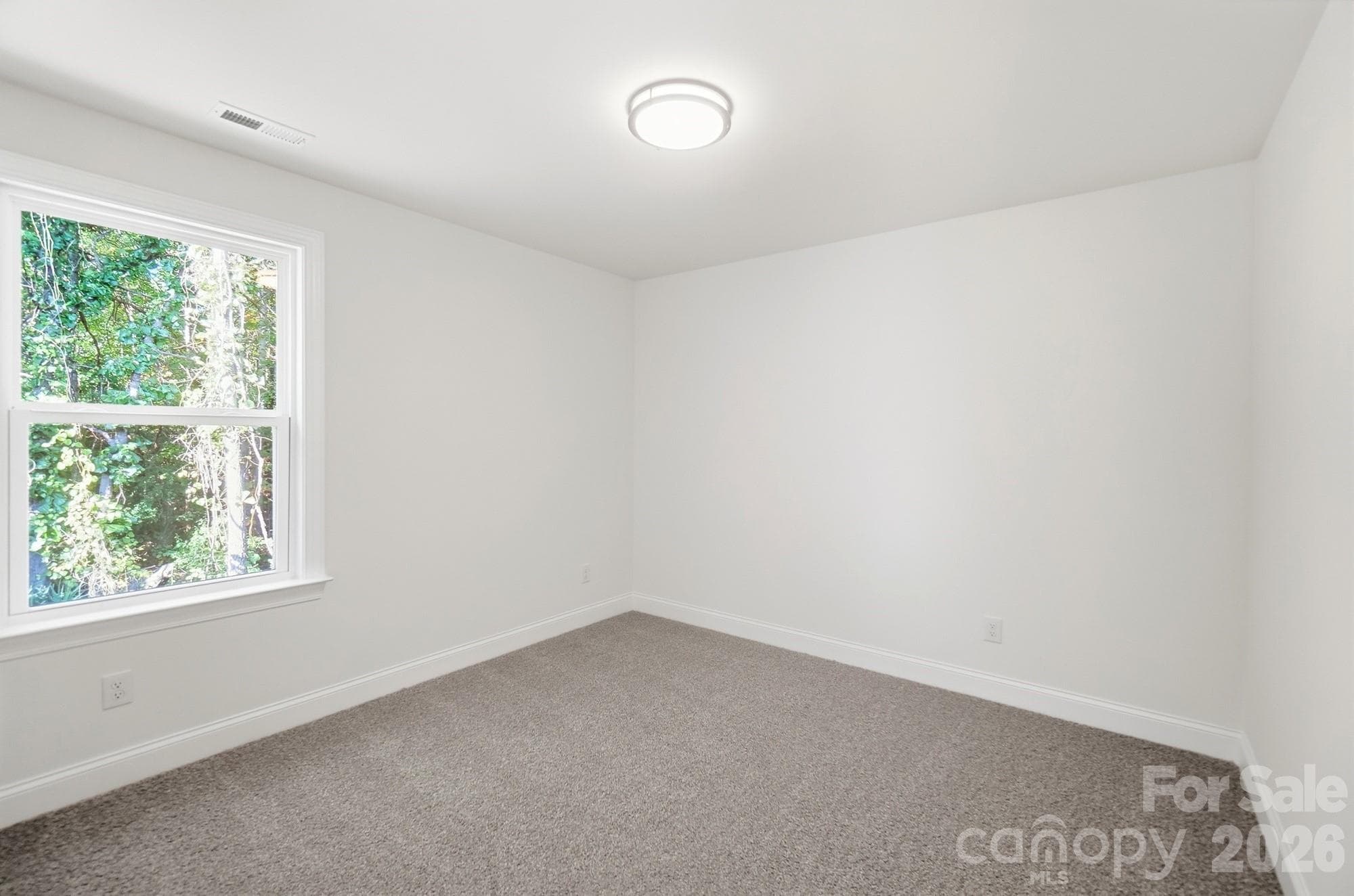Single Family Residence at 1074 Mountain Crest Drive, Kings Mountain, photo 30 of 45