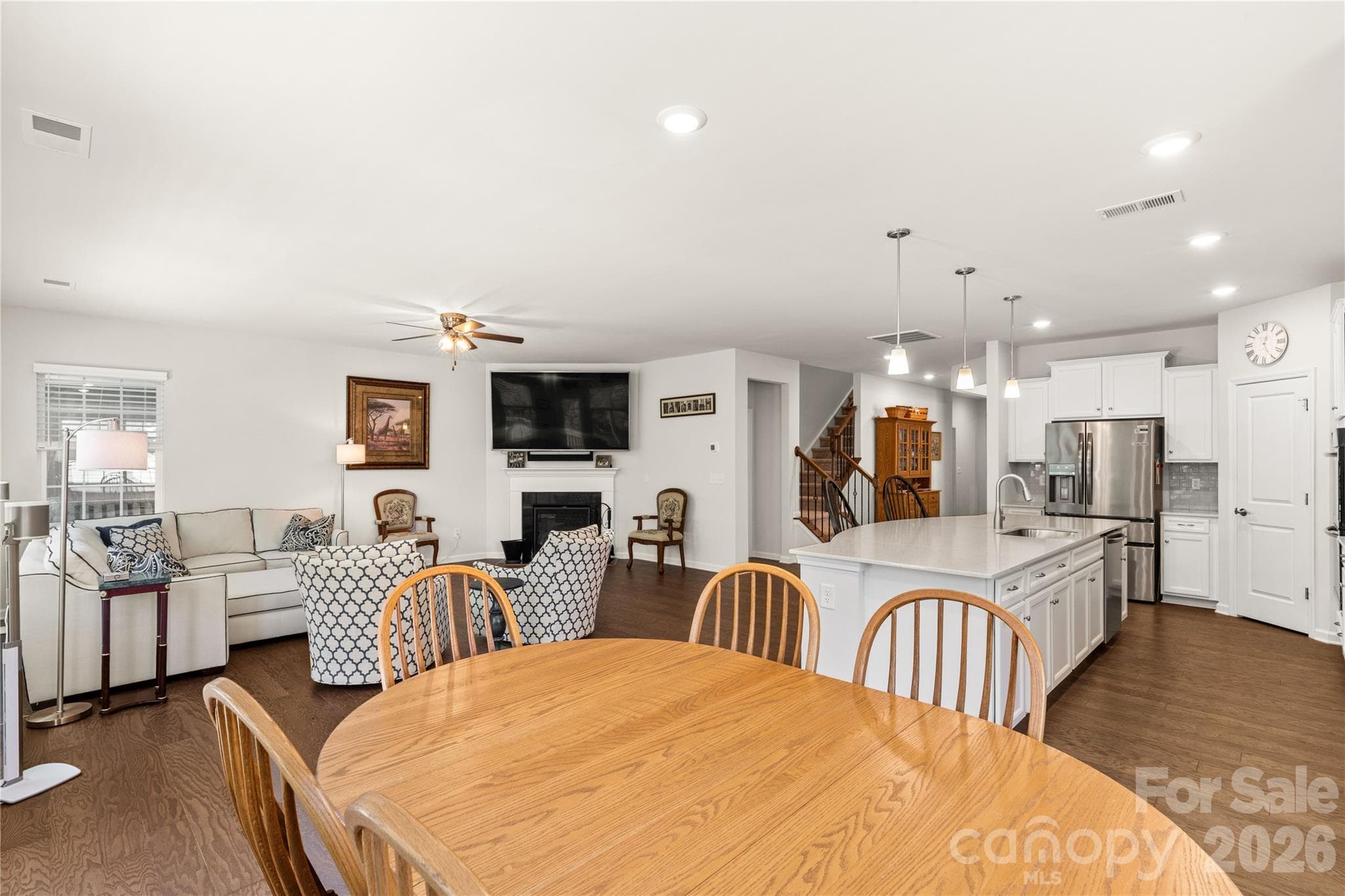 Single Family Residence at 15706 Aviary Orchard Way, Charlotte, photo 13 of 45
