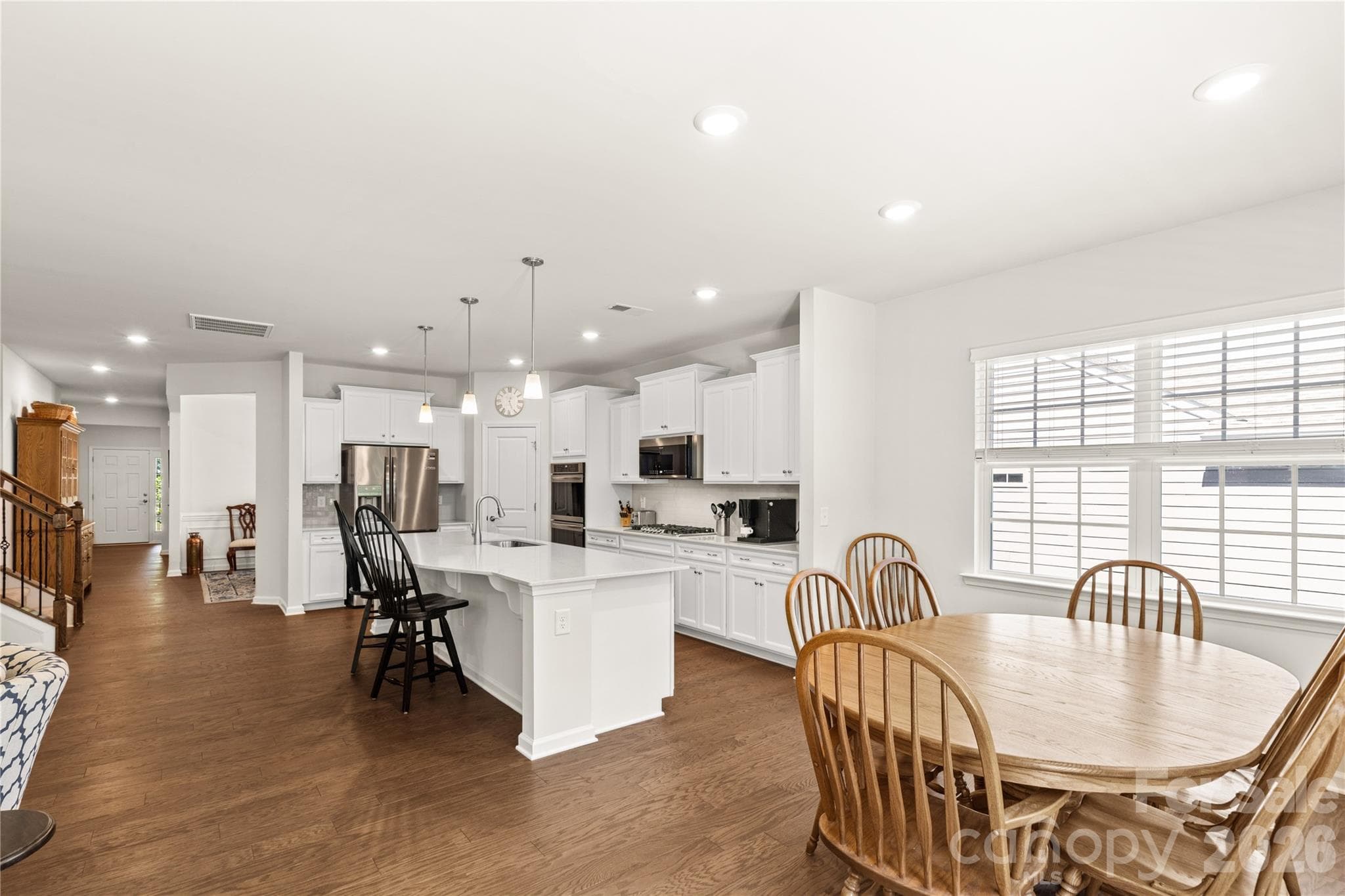 Single Family Residence at 15706 Aviary Orchard Way, Charlotte, photo 15 of 45