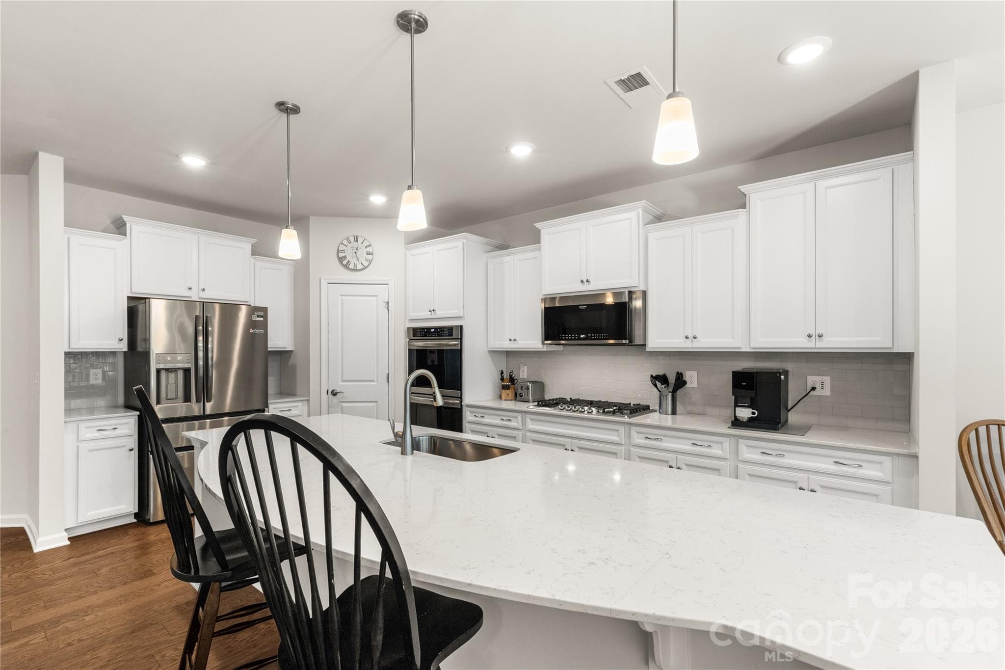Single Family Residence at 15706 Aviary Orchard Way, Charlotte, photo 16 of 45