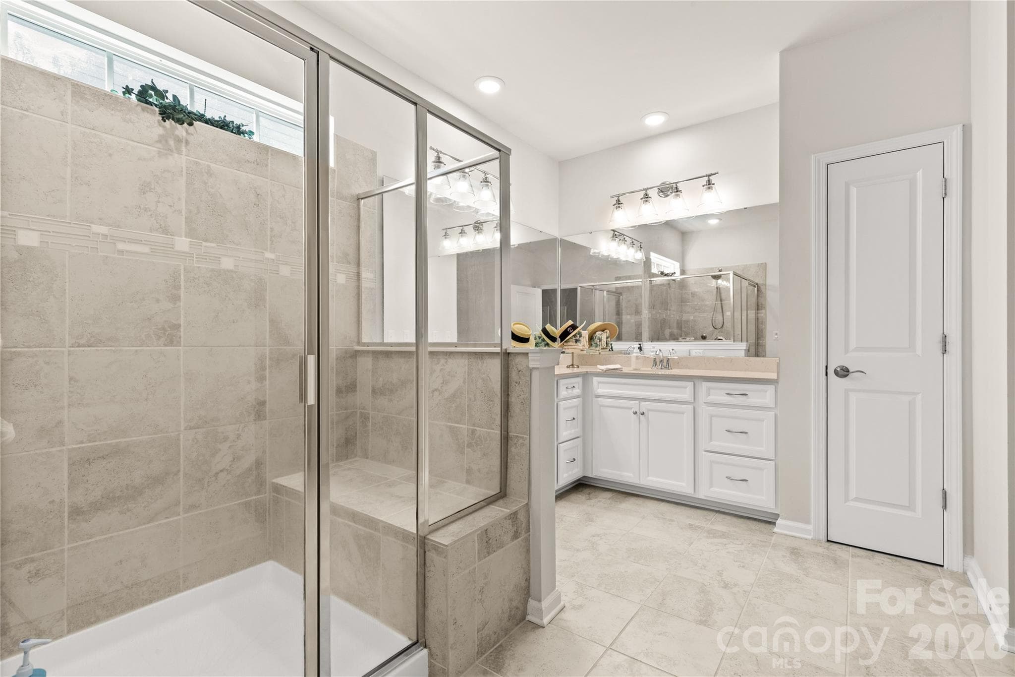 Single Family Residence at 15706 Aviary Orchard Way, Charlotte, photo 24 of 45