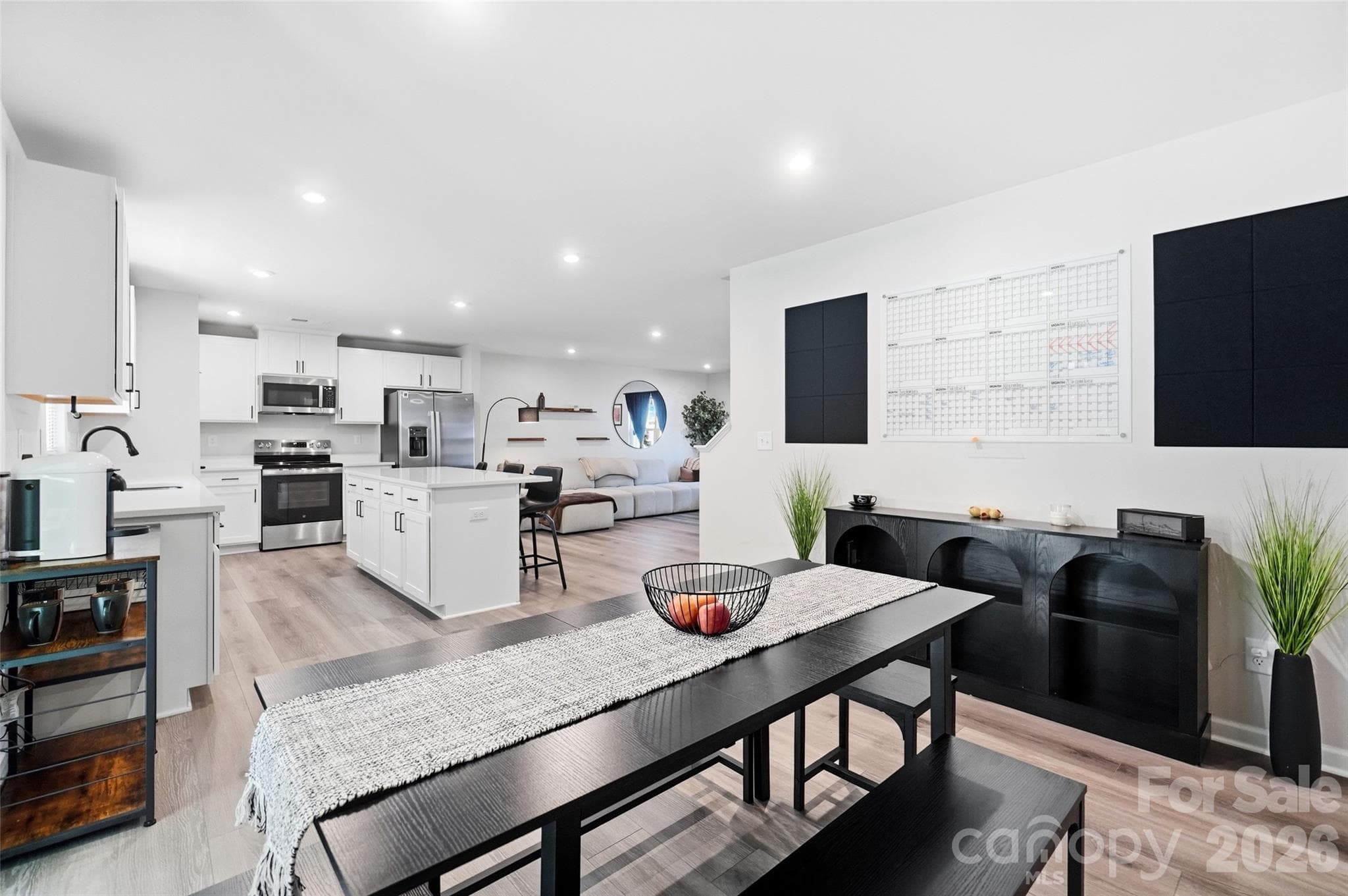 Single Family Residence at 10253 Florentine Way, Charlotte, photo 12 of 28