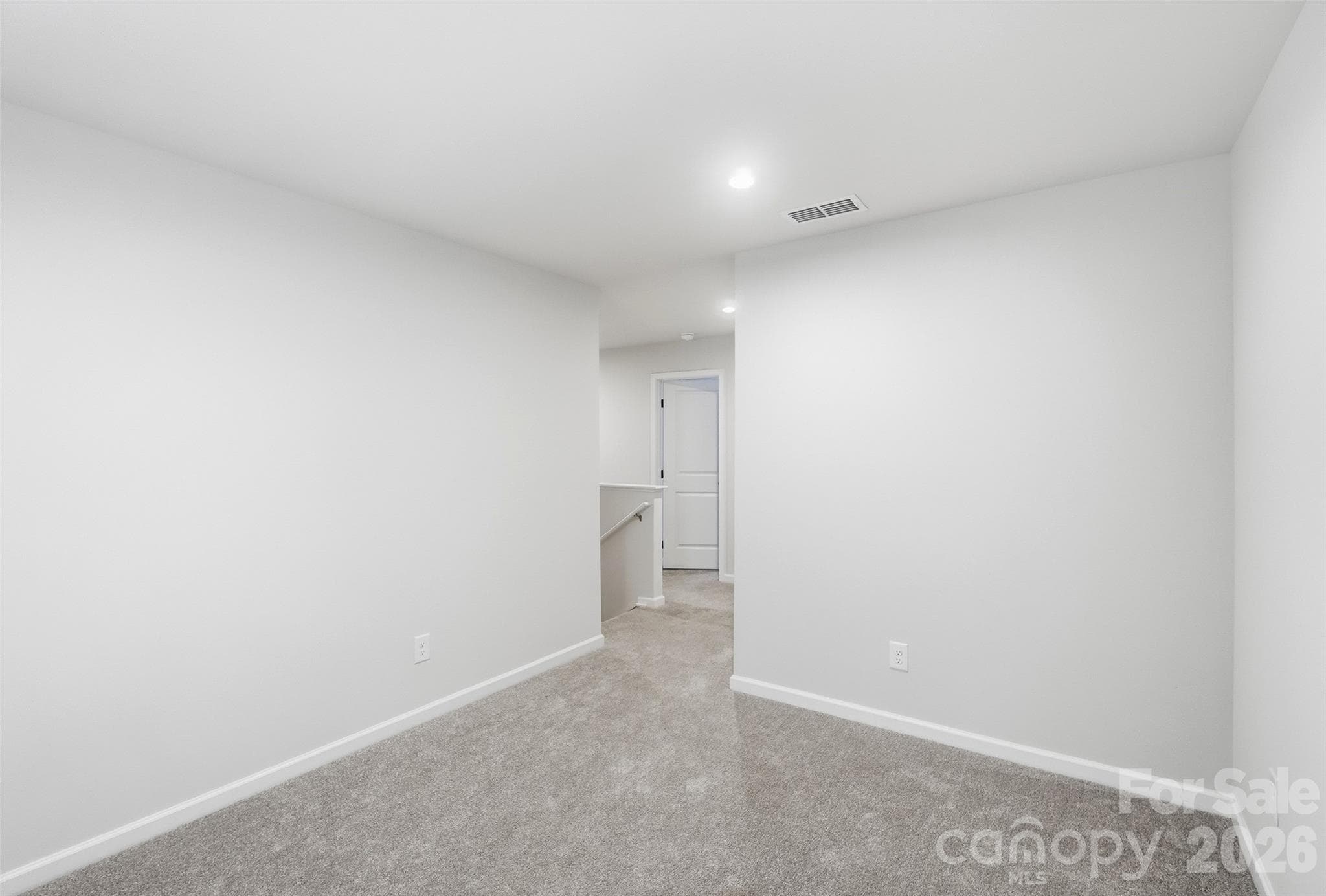 Loft / Bonus room - 10253 Florentine Way, Charlotte