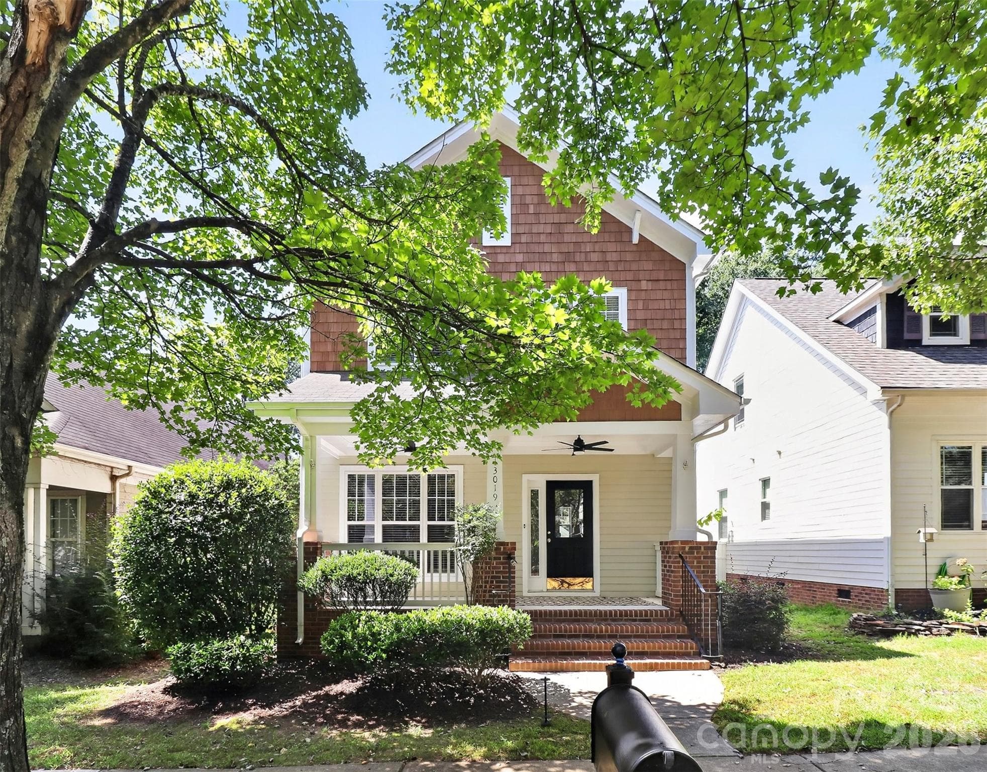 Front - Huntersville