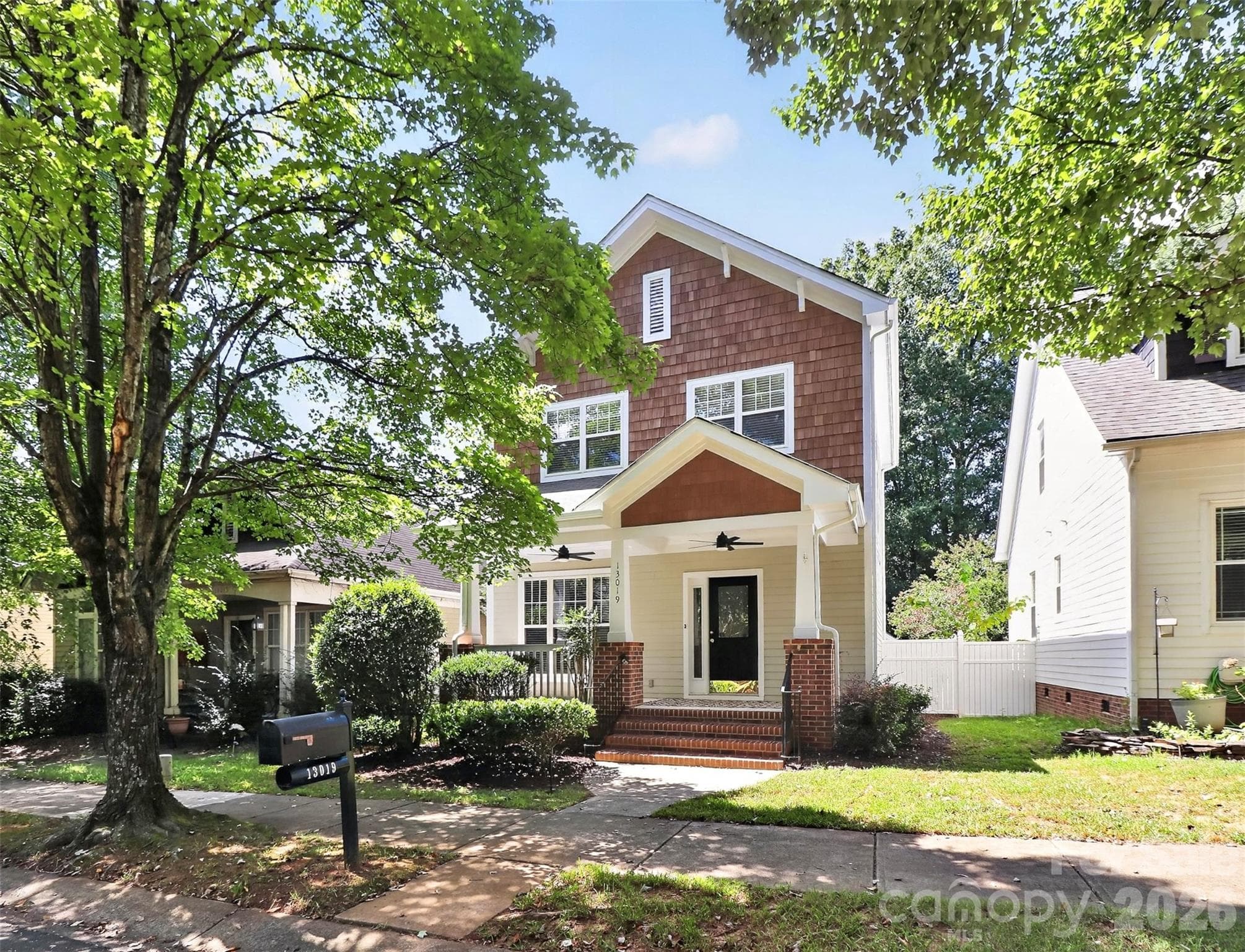 Front - Huntersville