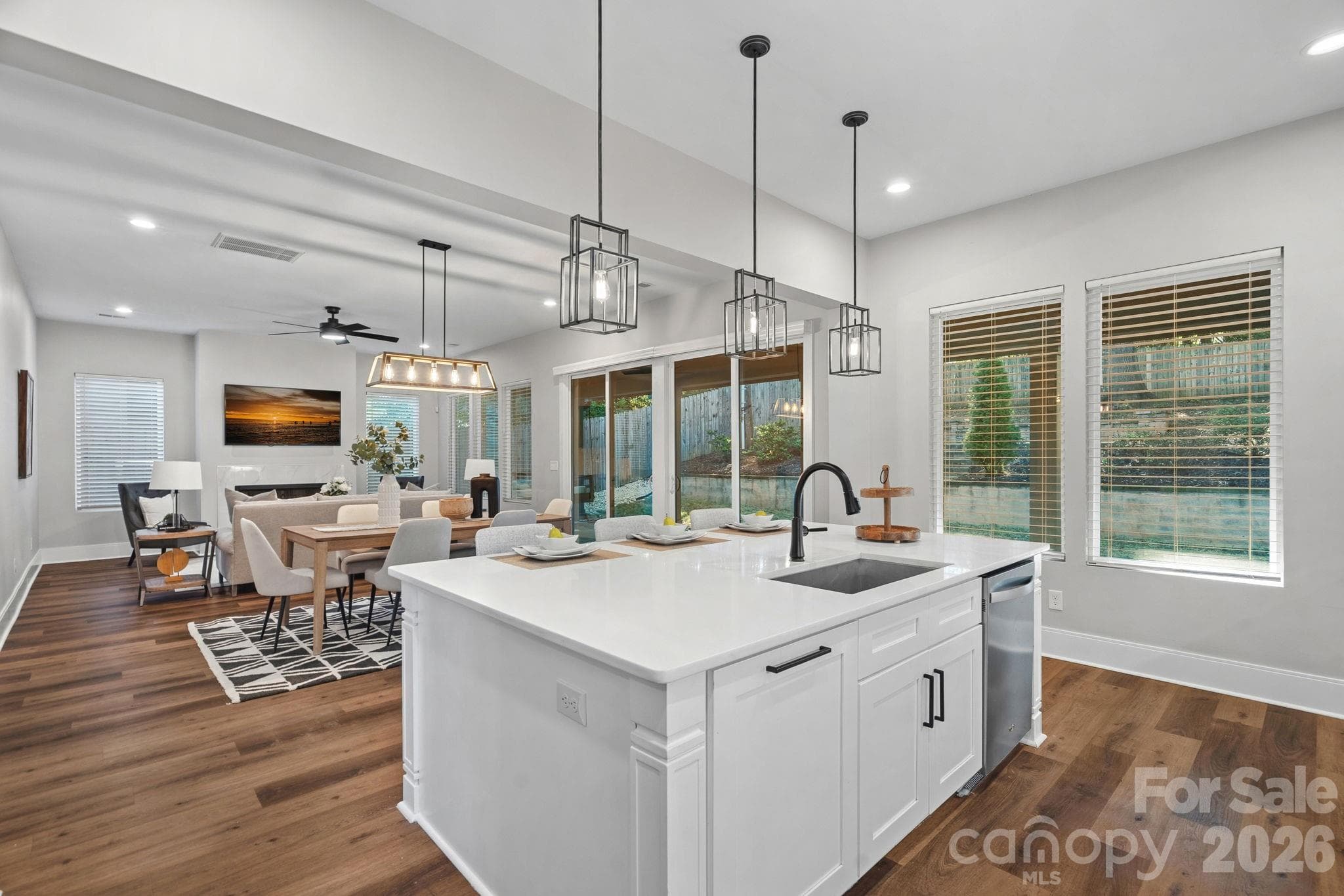 Single Family Residence at 1316 Seigle Avenue, Charlotte, photo 8 of 30