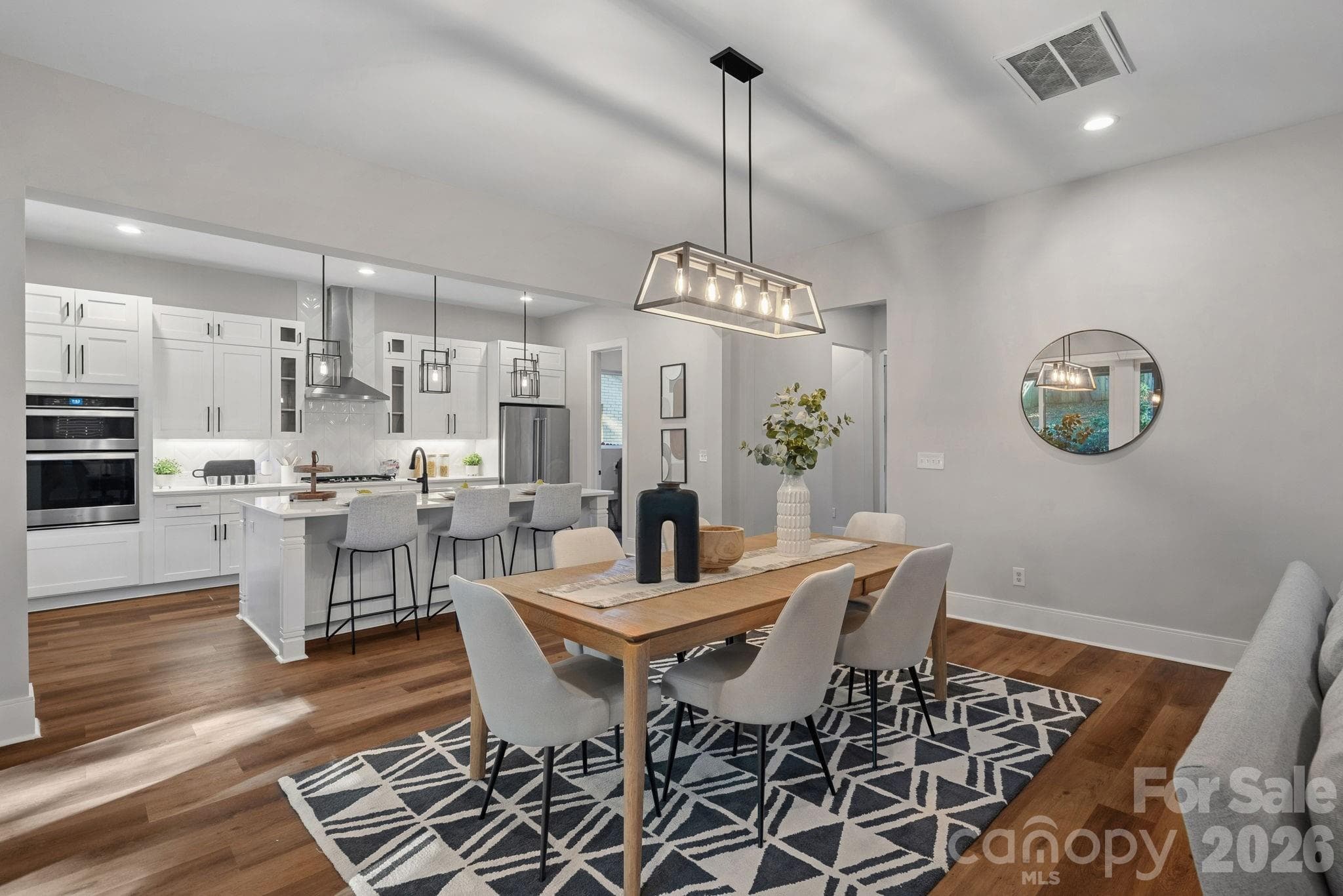 Single Family Residence at 1316 Seigle Avenue, Charlotte, photo 9 of 30