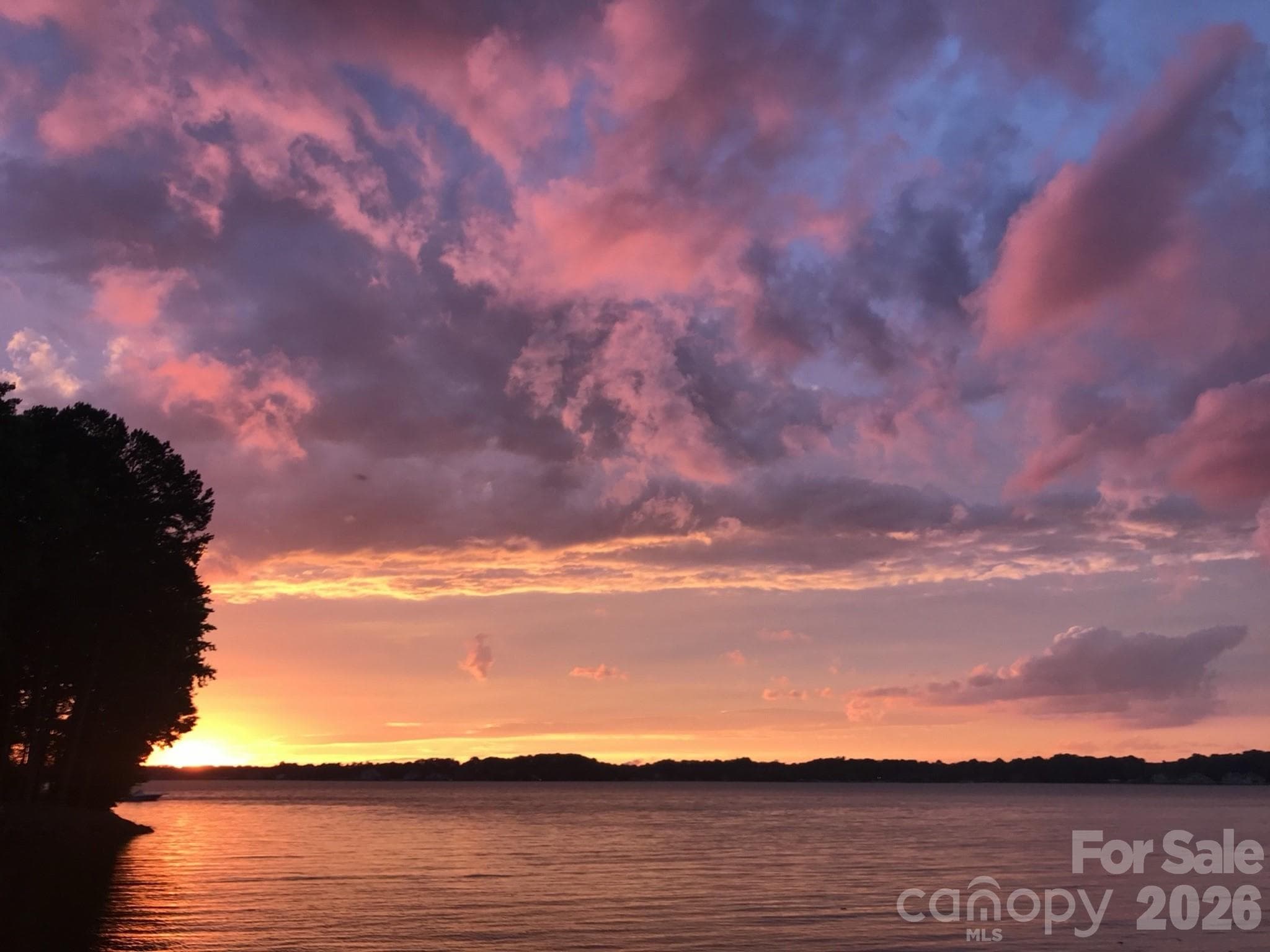 Sunset view from your Lake edge - 327 Northwest Drive, Davidson