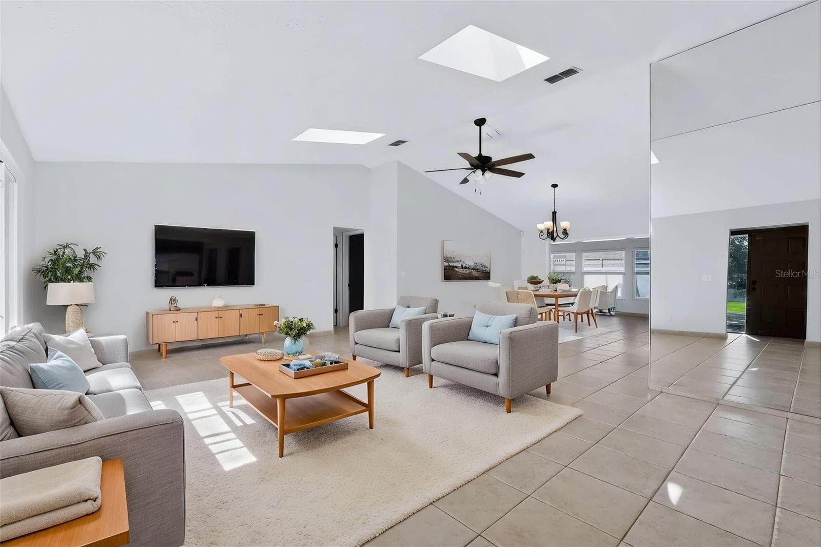 Single Family Residence at 1035 ANCLOTE DR, TARPON SPRINGS, photo 11 of 53