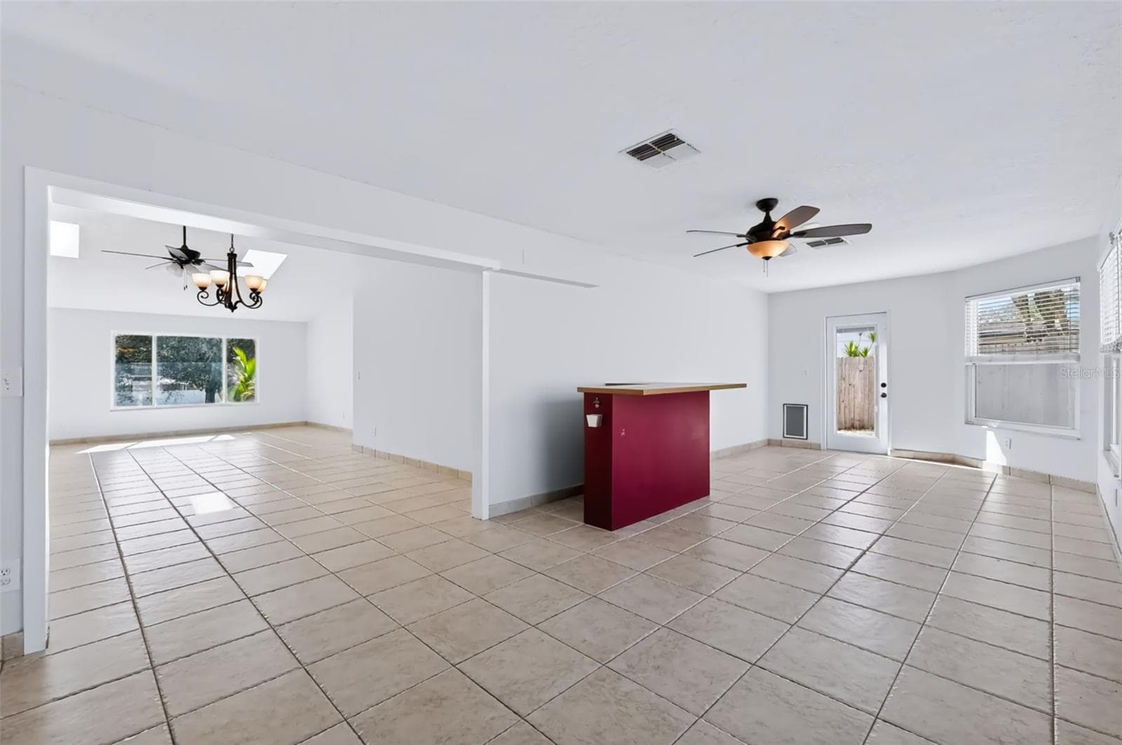 Single Family Residence at 1035 ANCLOTE DR, TARPON SPRINGS, photo 20 of 53