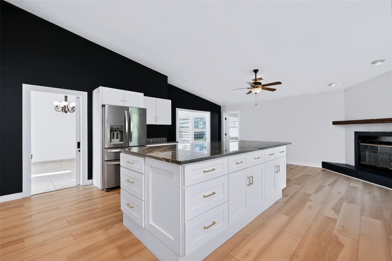 Single Family Residence at 1035 ANCLOTE DR, TARPON SPRINGS, photo 6 of 53