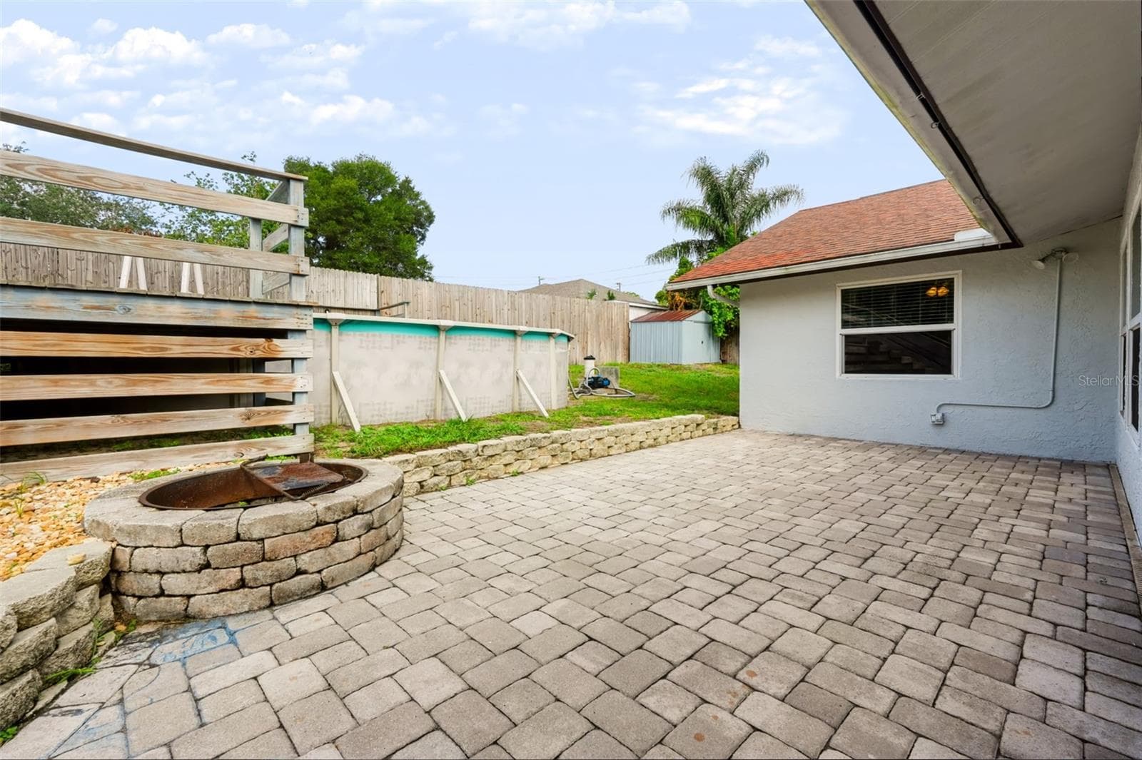 Single Family Residence at 1035 ANCLOTE DR, TARPON SPRINGS, photo 40 of 53