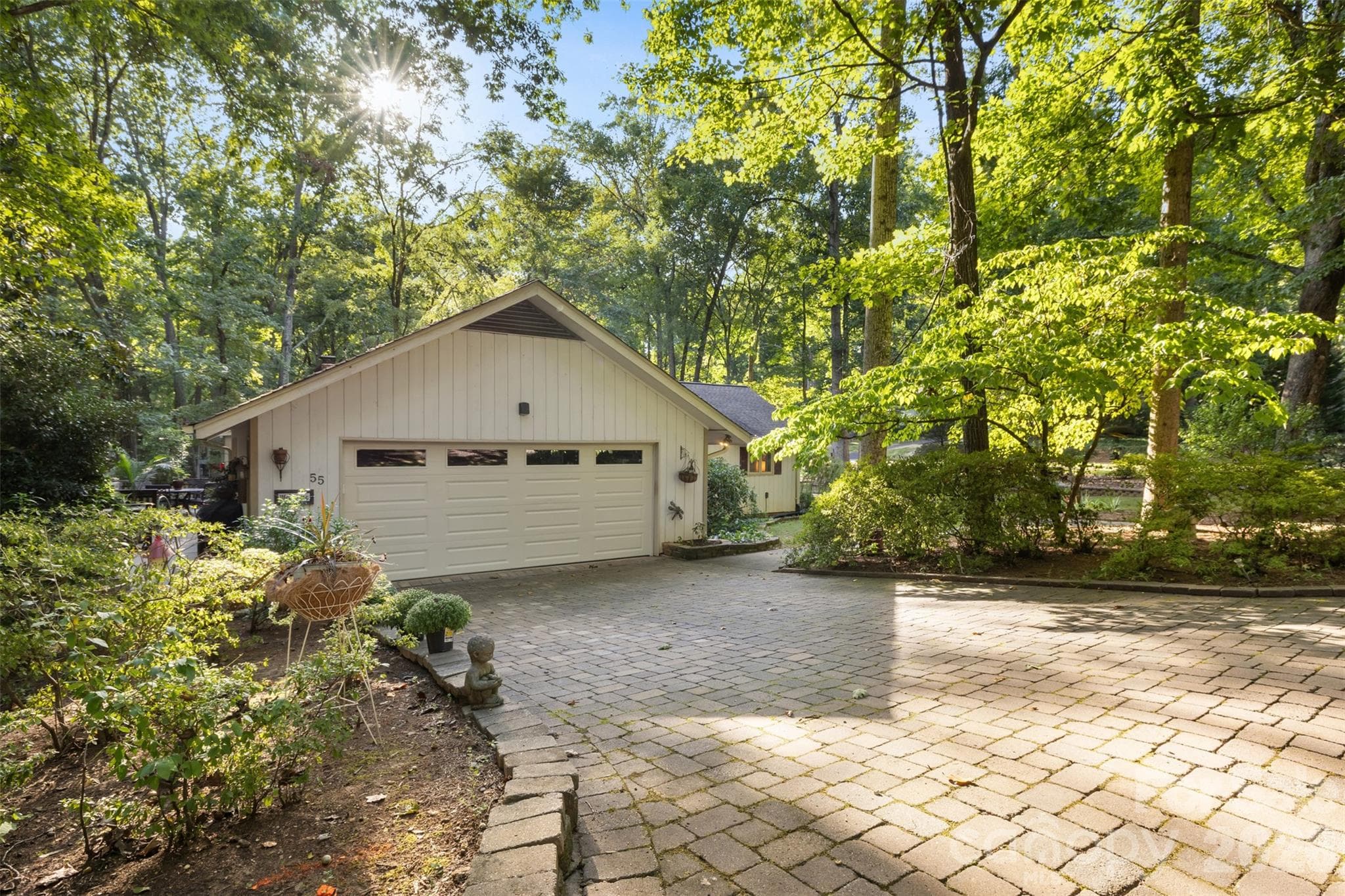 Two car garage - 55 Heritage Drive, Lake Wylie