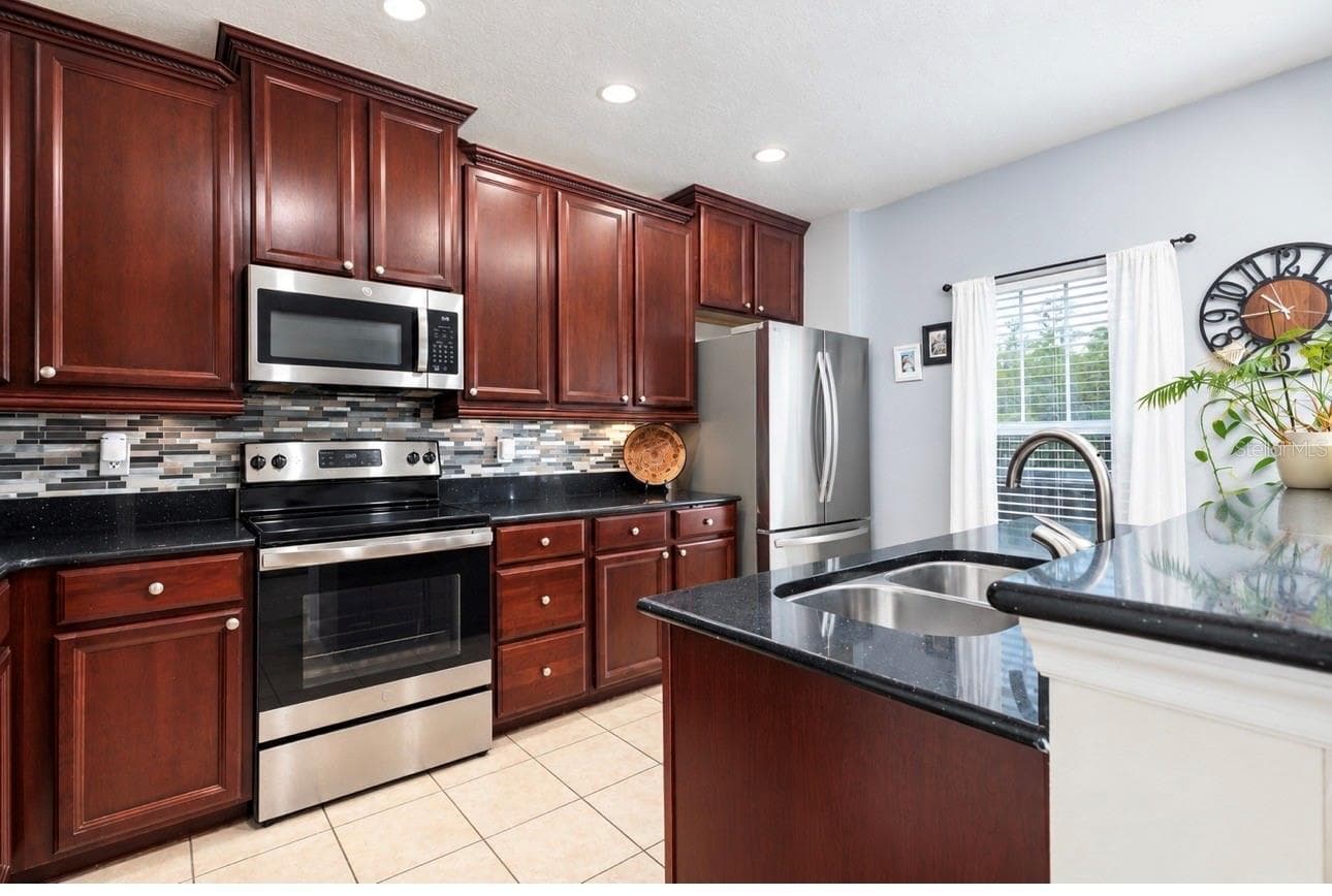 Townhouse at 9743 BISCOTTI AVE, ORLANDO, photo 9 of 27