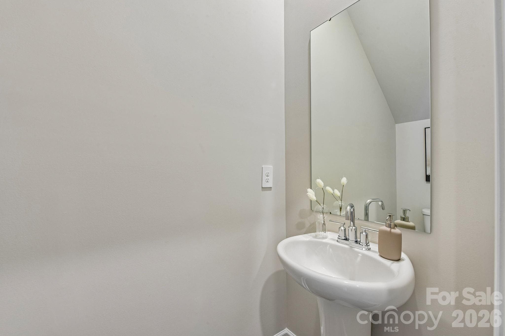 Single Family Residence at 205 Alden Court, Shelby, photo 6 of 19