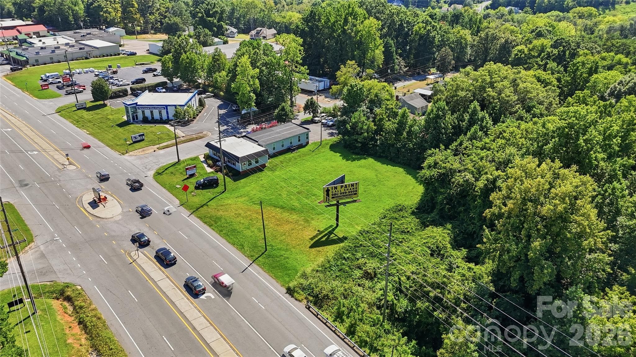 805 Concord Parkway N