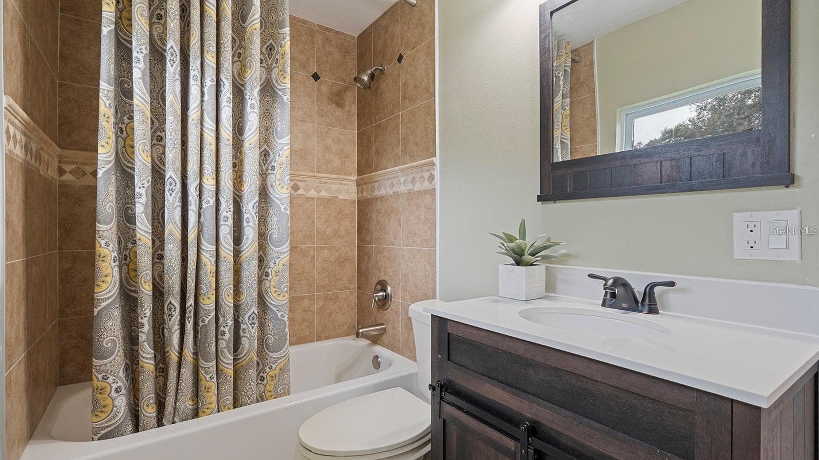 Single Family Residence at 219 NOB HILL CIR, LONGWOOD, photo 6 of 31