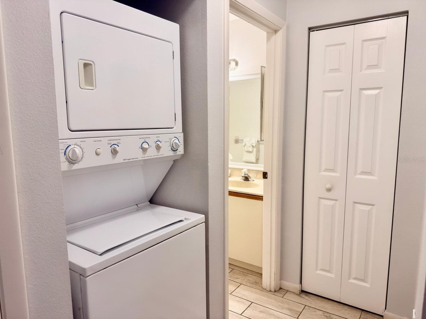 Condo - Hotel at 4601 46TH STREET CT W #201, BRADENTON, photo 38 of 86