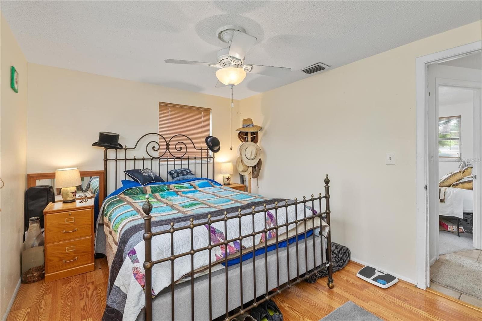 Single Family Residence at 2205 DIXIE AVE, PUNTA GORDA, photo 15 of 46