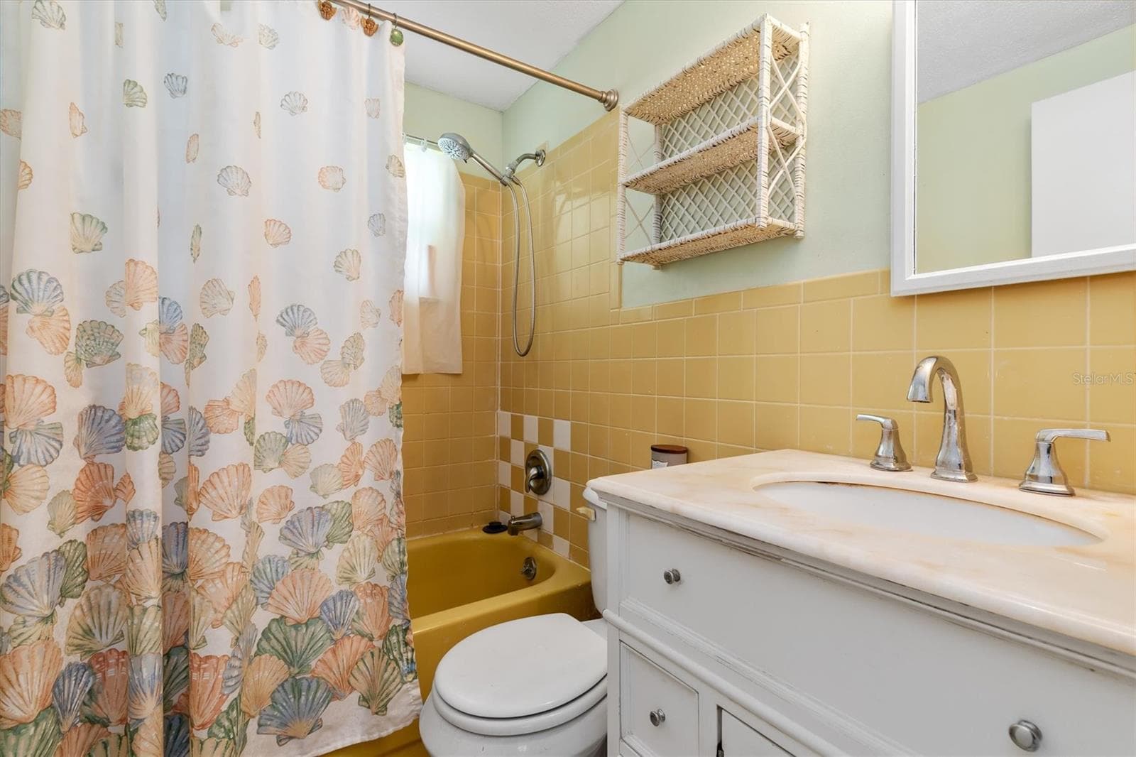 Single Family Residence at 2205 DIXIE AVE, PUNTA GORDA, photo 20 of 46