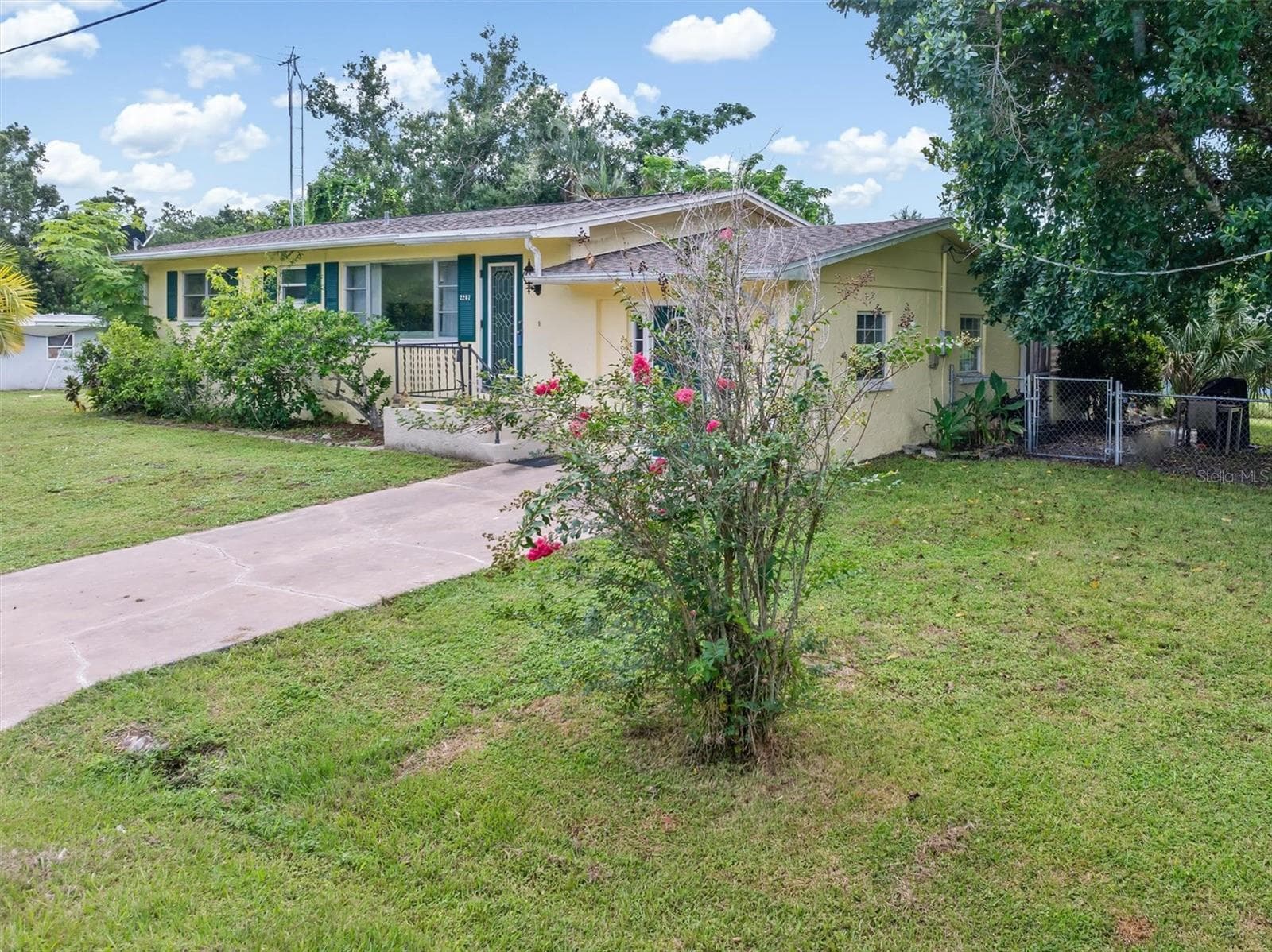 Single Family Residence at 2205 DIXIE AVE, PUNTA GORDA, photo 37 of 46