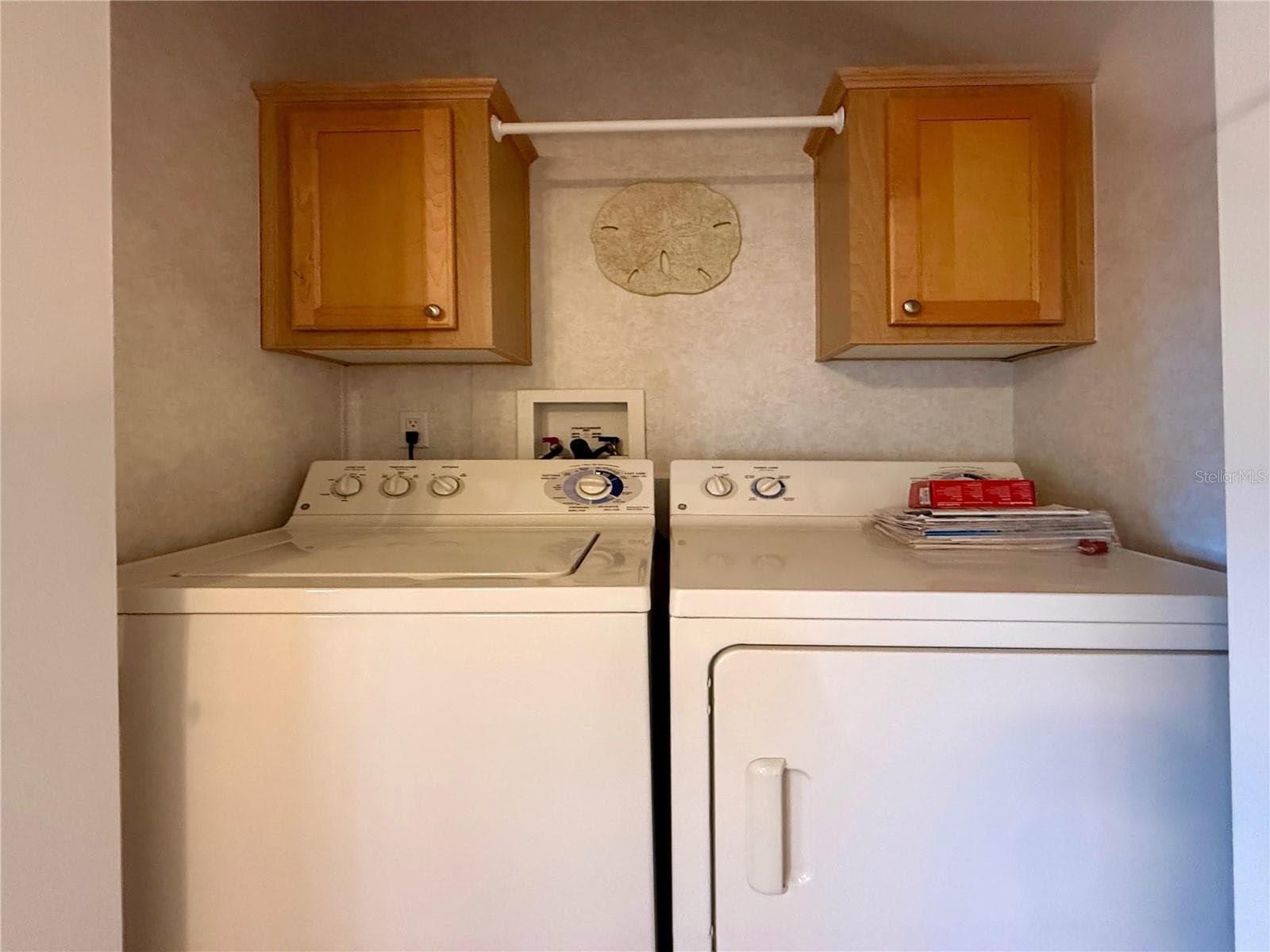 Manufactured Home at 225 S PORT ROYAL LN, APOLLO BEACH, photo 11 of 28