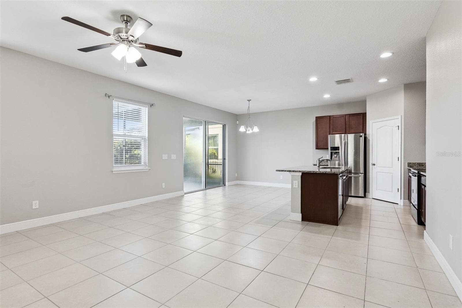 Single Family Residence at 3719 CRAWLEY DOWN LOOP, SANFORD, photo 10 of 43