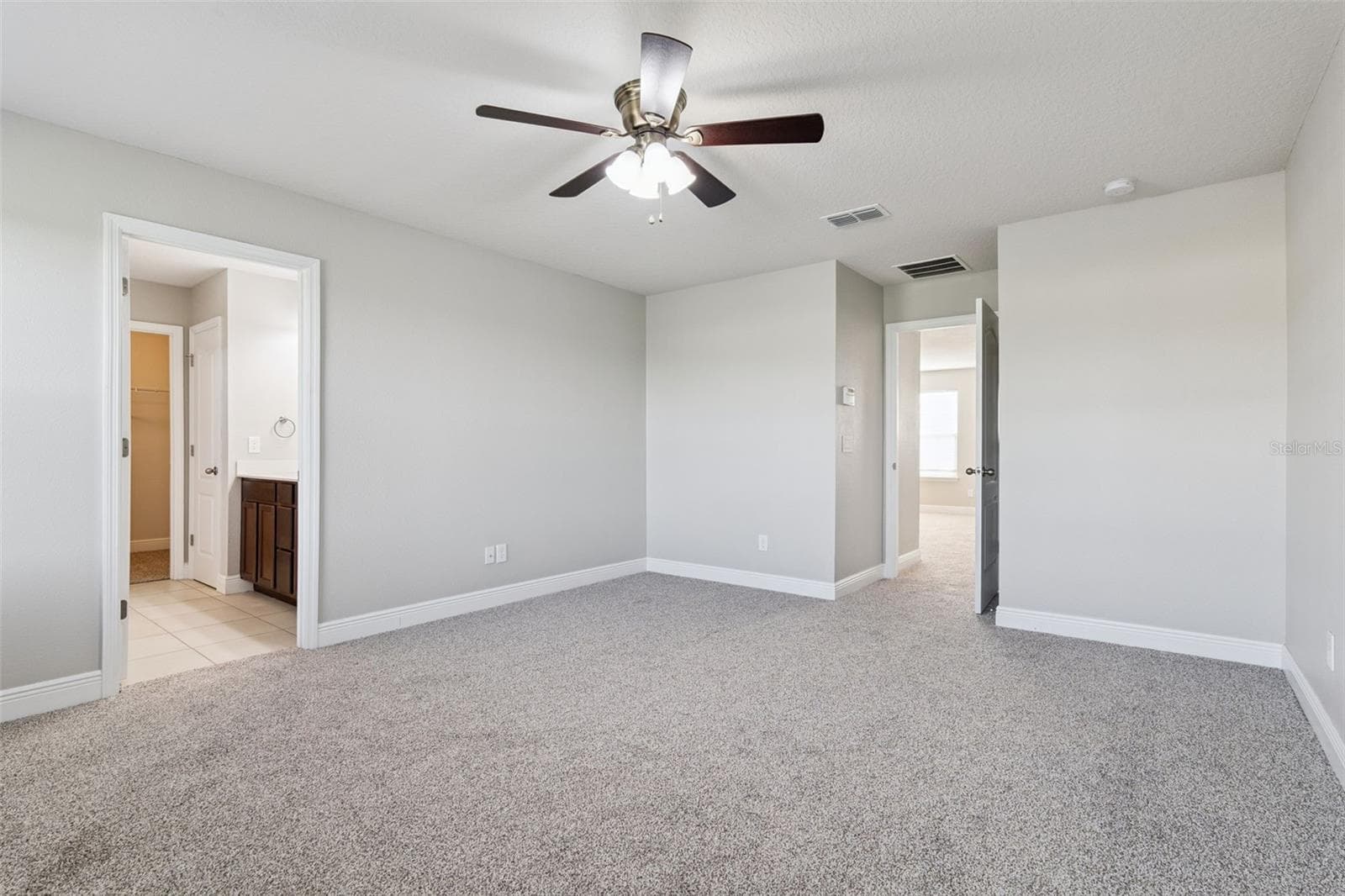 Single Family Residence at 3719 CRAWLEY DOWN LOOP, SANFORD, photo 19 of 43